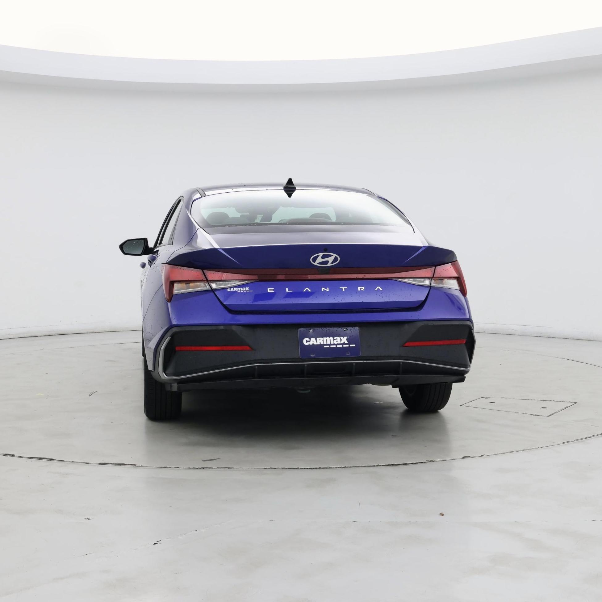 Thumbnail: 2024 Hyundai Elantra - 6