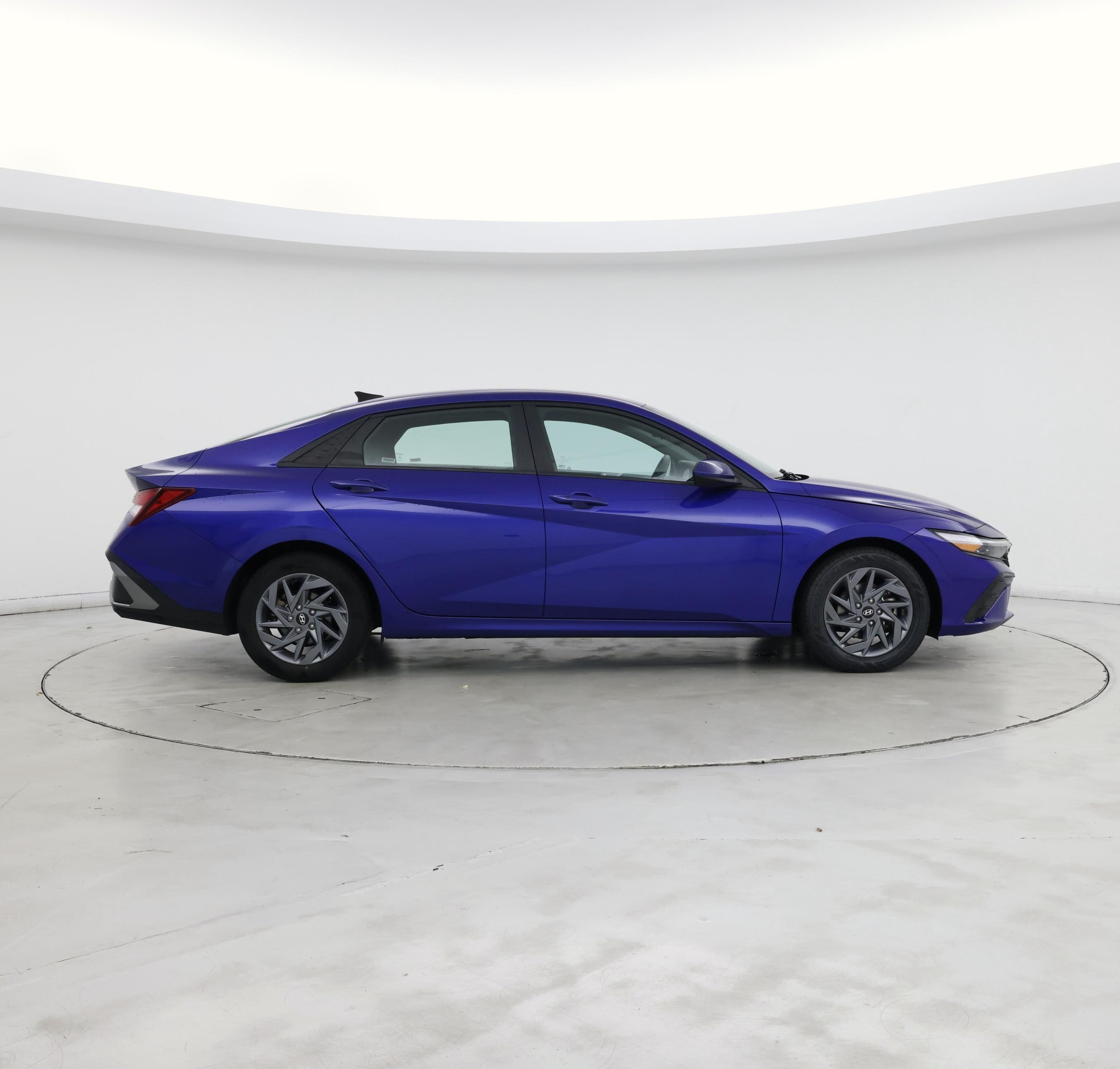 Thumbnail: 2024 Hyundai Elantra - 7