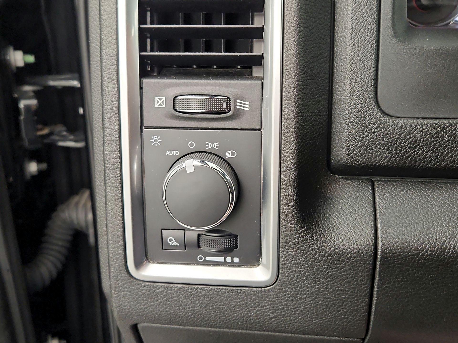 Thumbnail: 2022 RAM 1500 Classic - 13