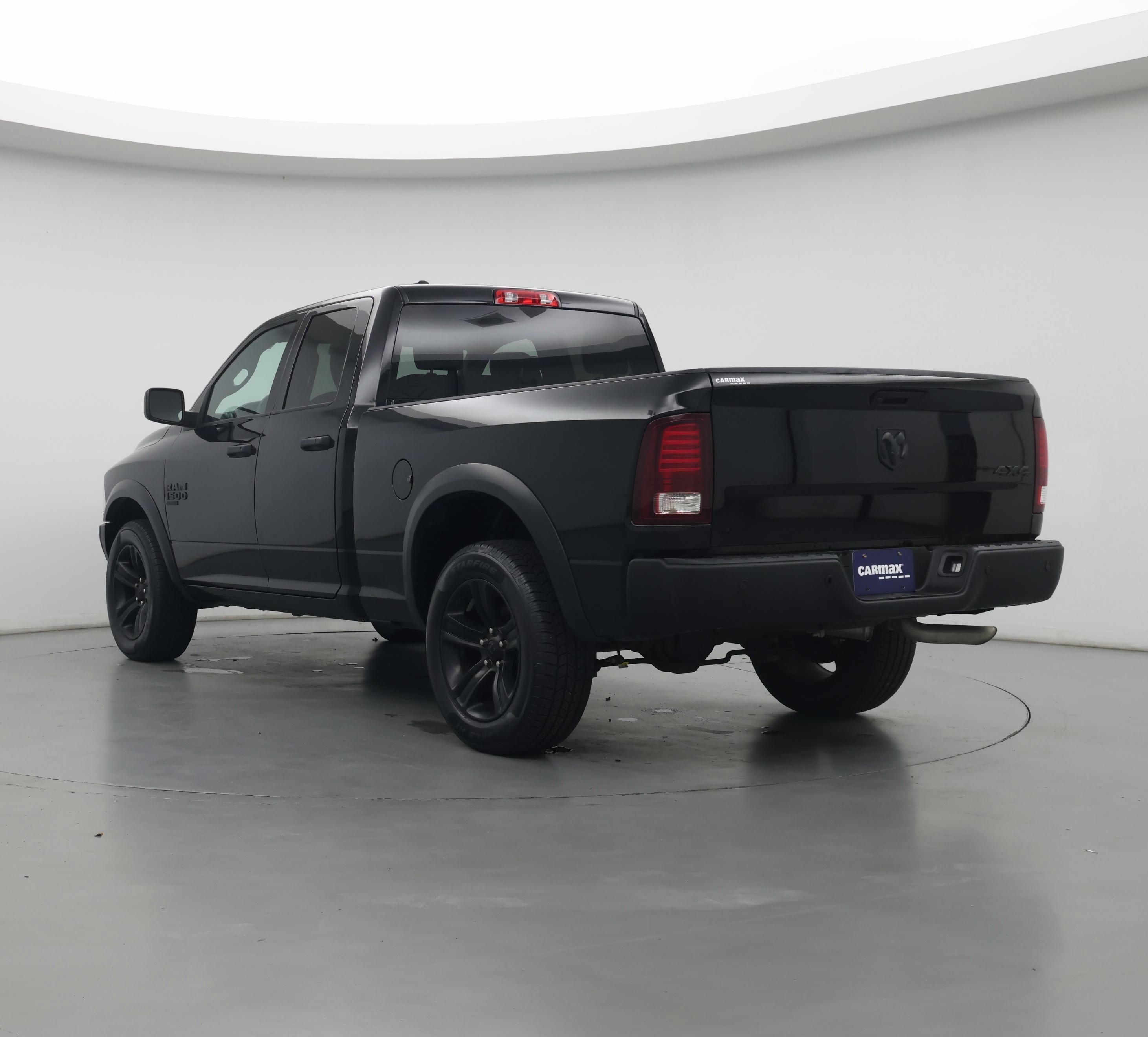 Thumbnail: 2022 RAM 1500 Classic - 2