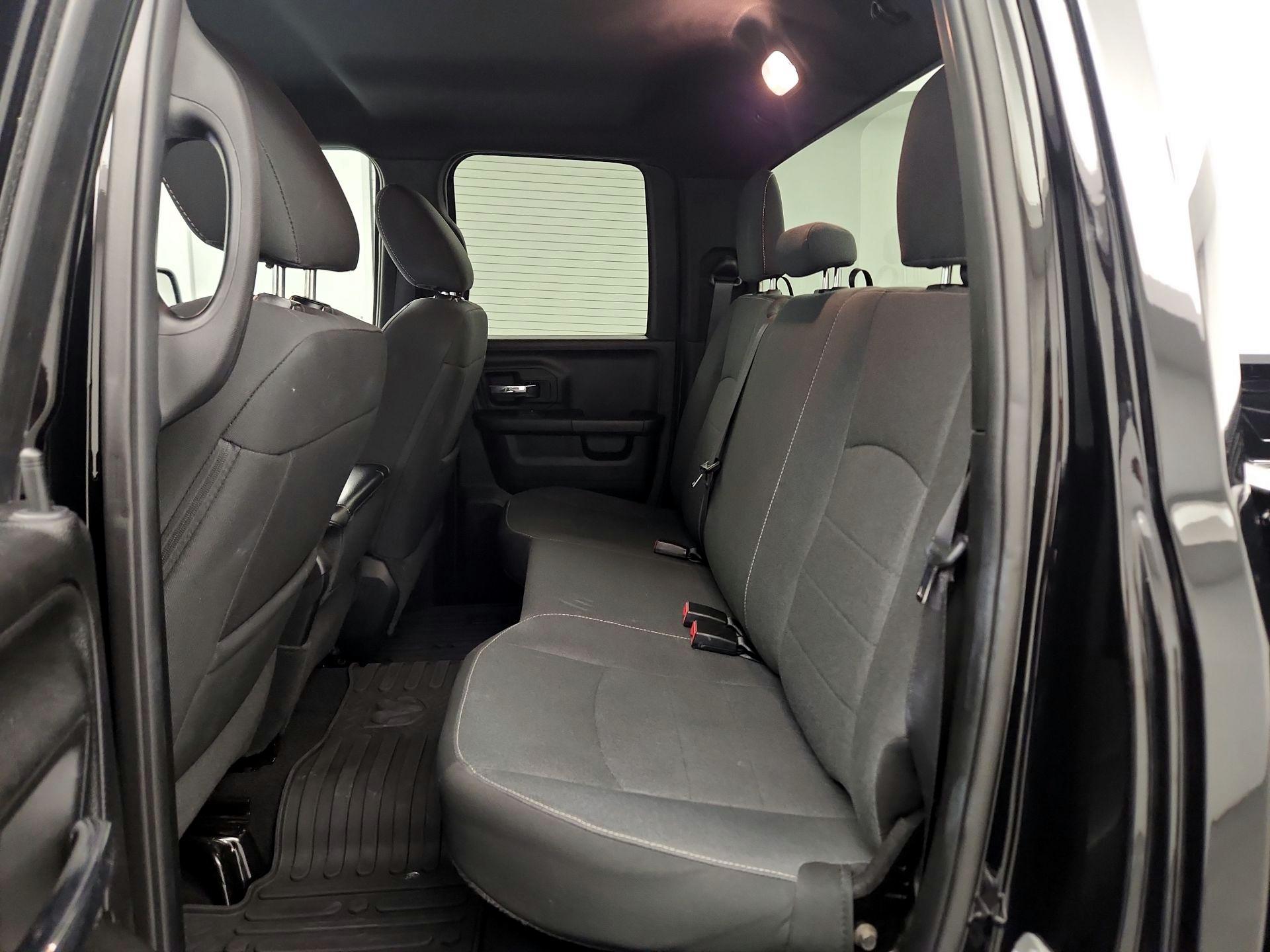 Thumbnail: 2022 RAM 1500 Classic - 19