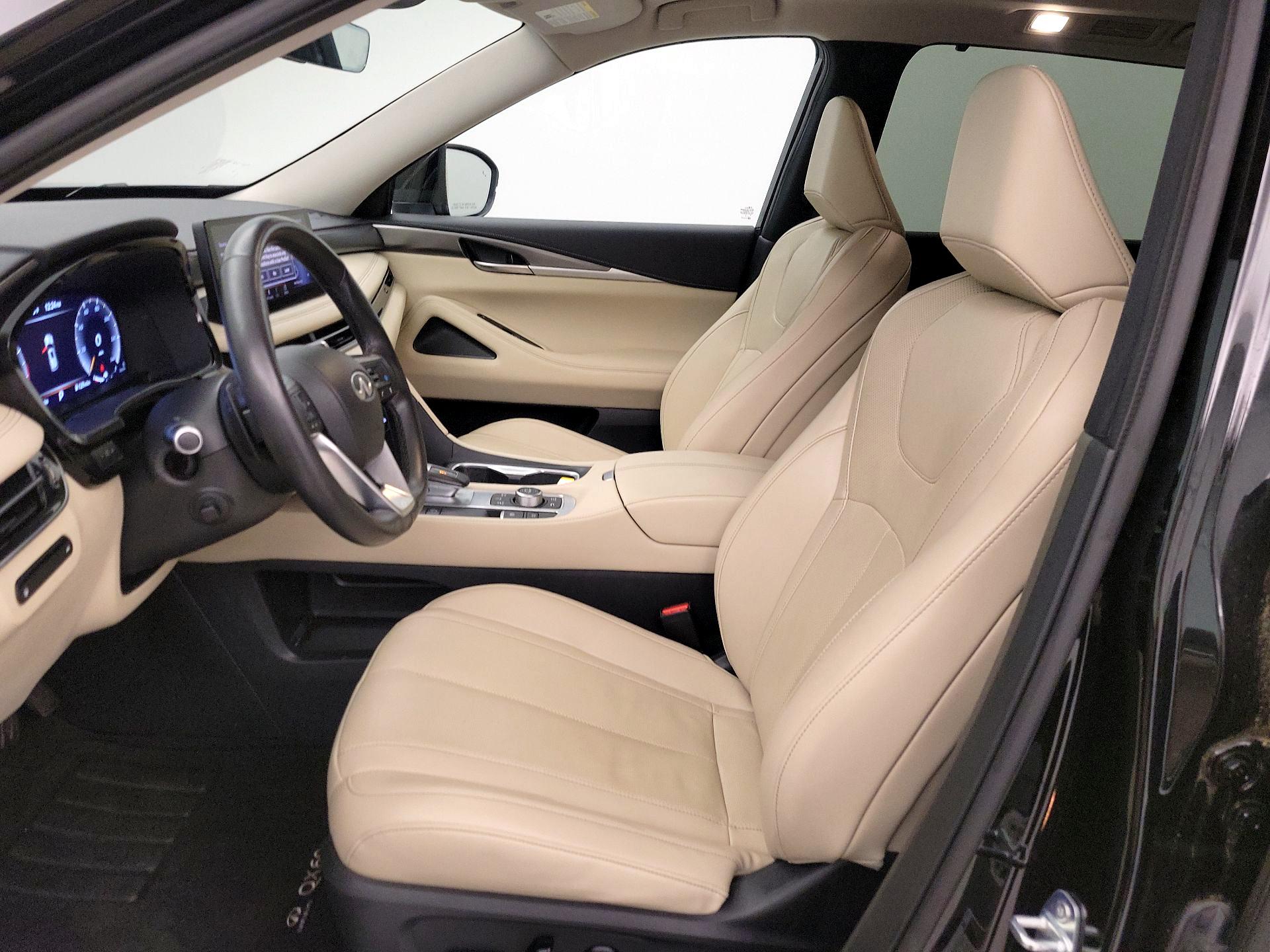 Thumbnail: 2023 INFINITI QX60 - 11