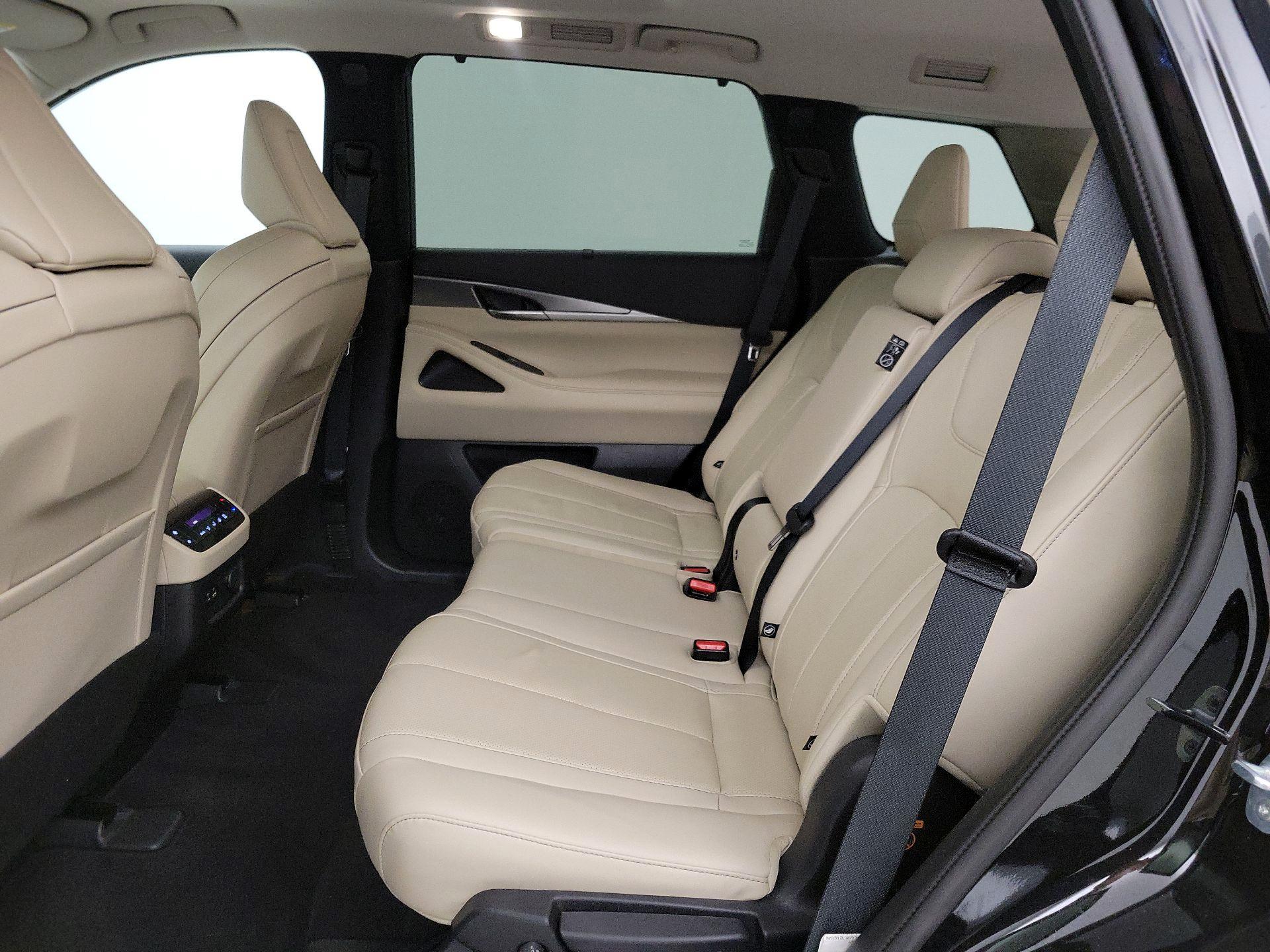 Thumbnail: 2023 INFINITI QX60 - 20
