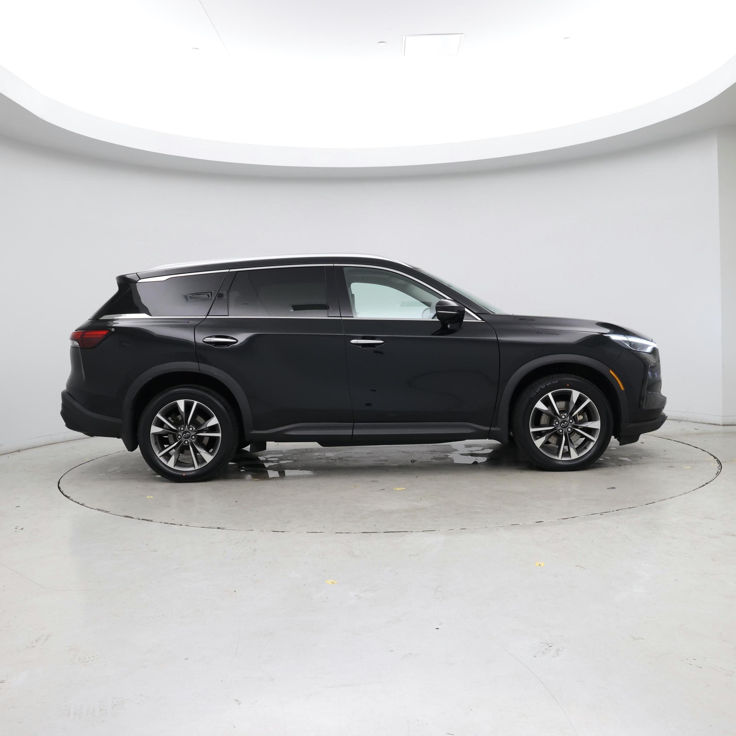 Thumbnail: 2023 INFINITI QX60 - 7
