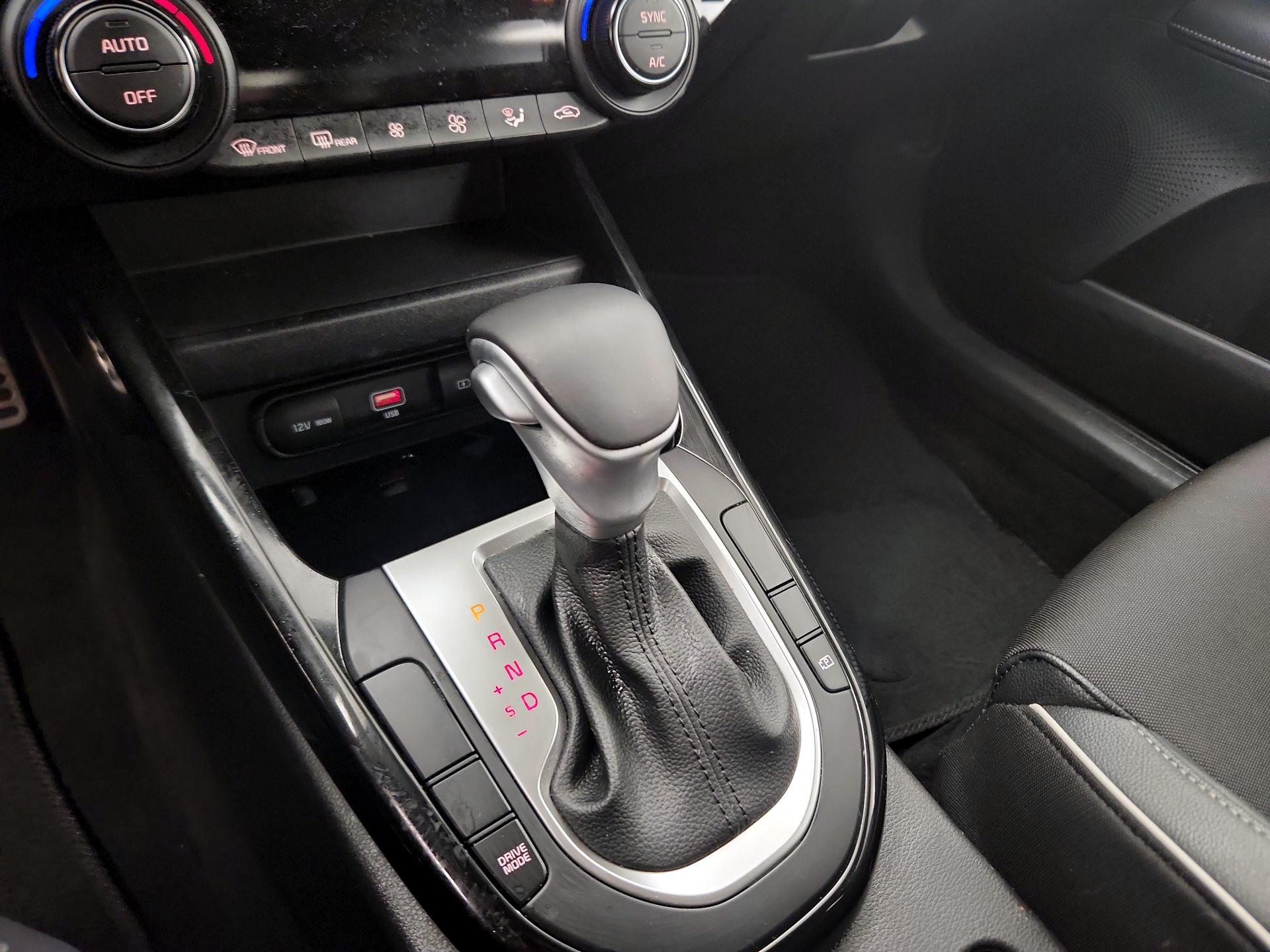 Thumbnail: 2022 Kia Forte - 18