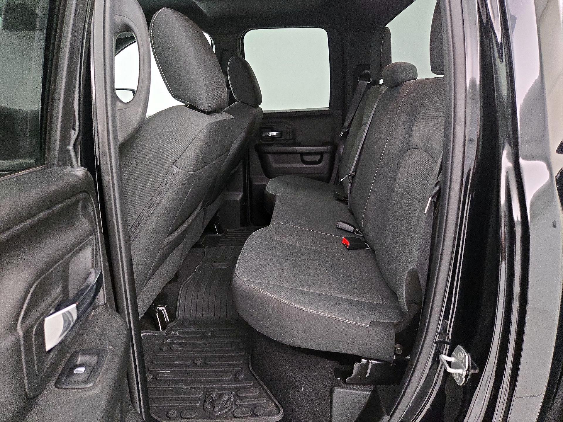 Thumbnail: 2022 RAM 1500 Classic - 19