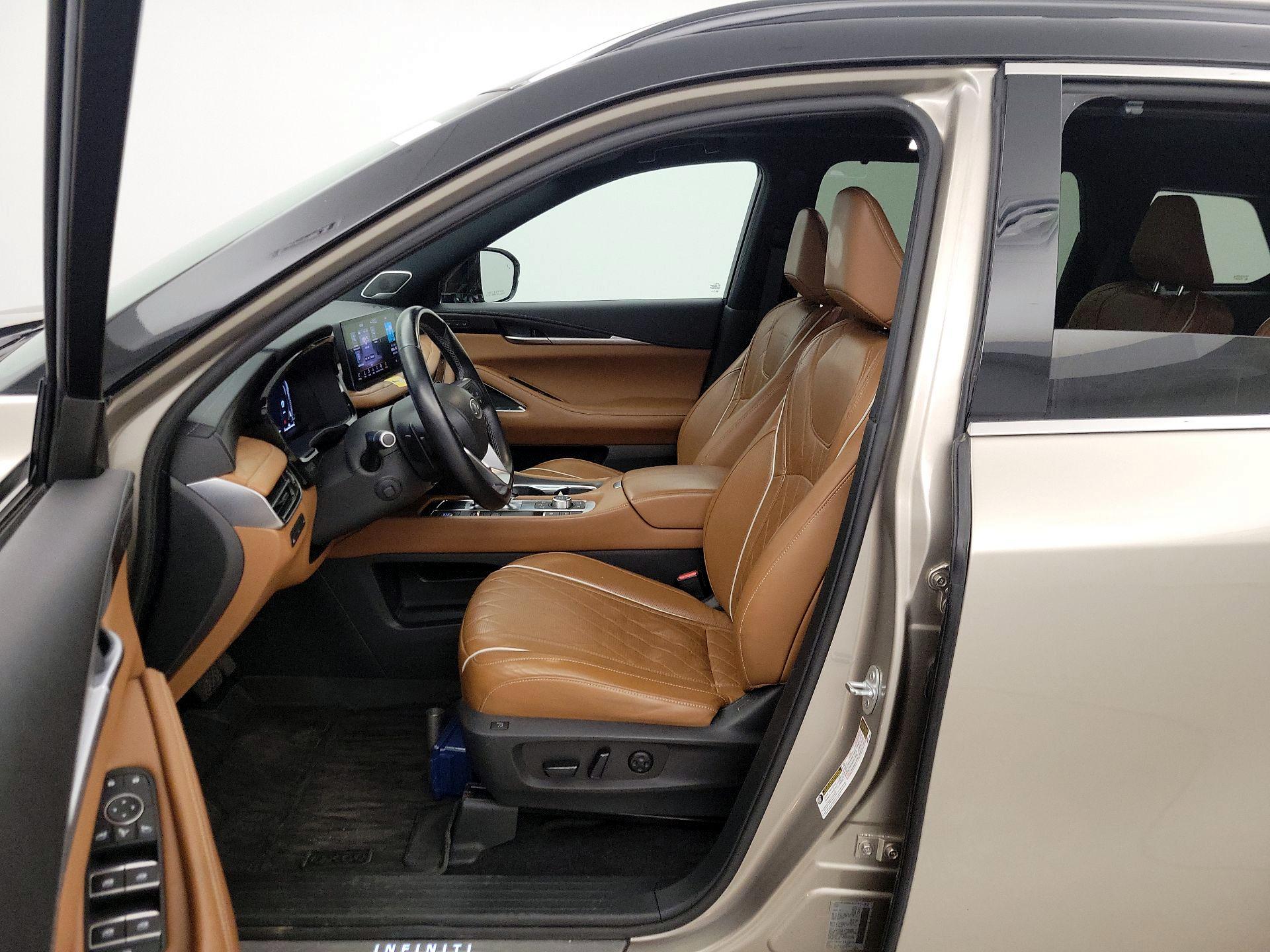 Thumbnail: 2022 INFINITI QX60 - 11
