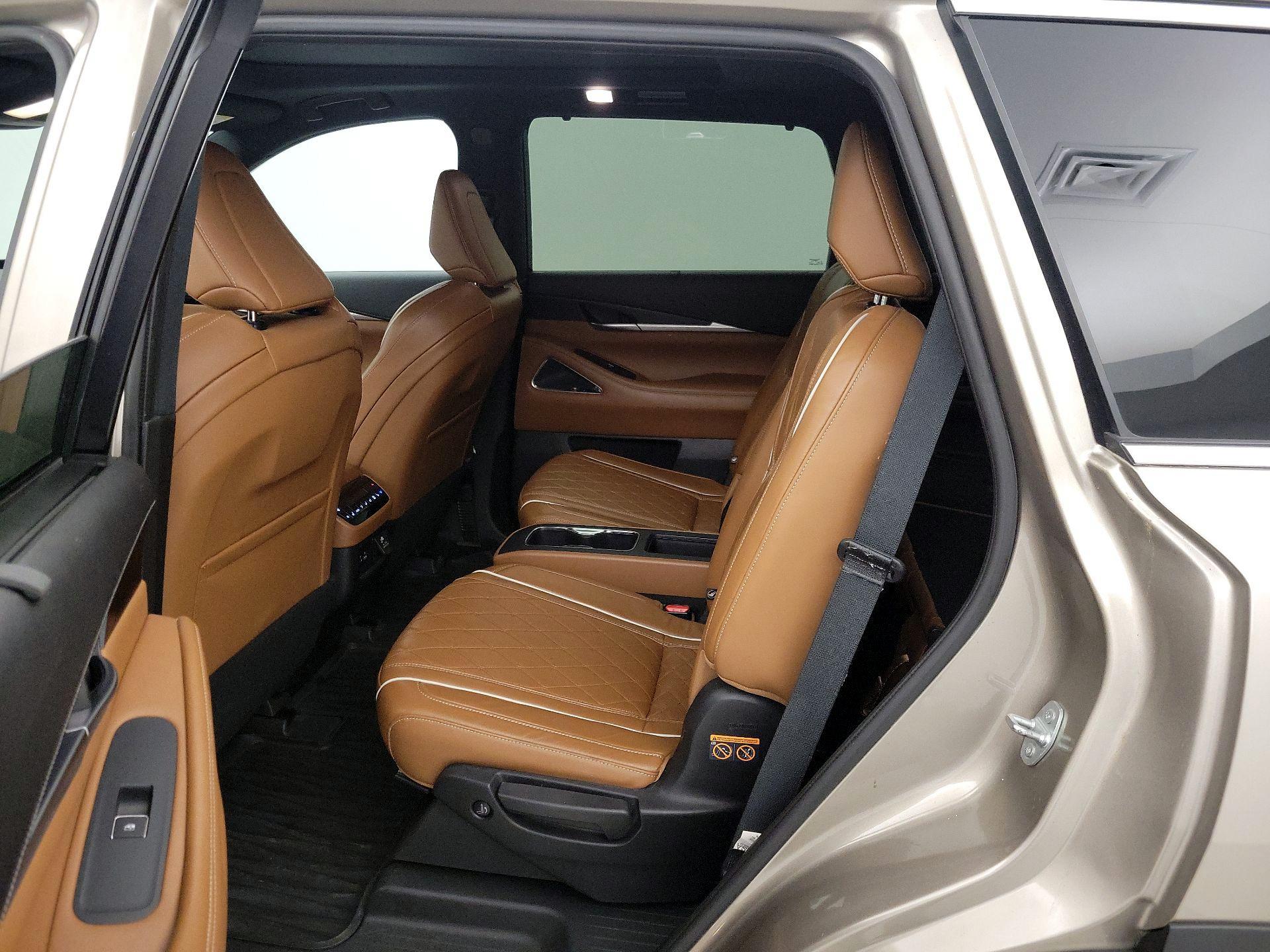 Thumbnail: 2022 INFINITI QX60 - 17