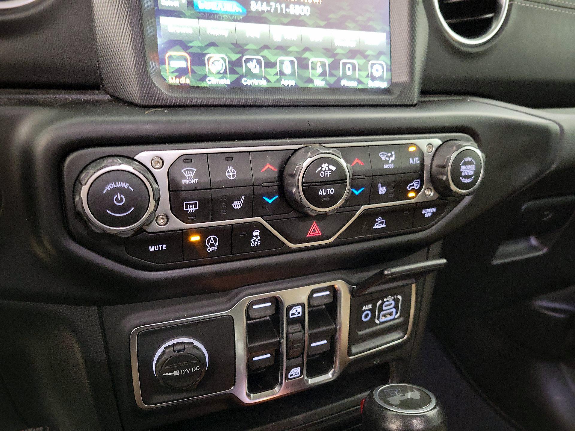 Thumbnail: 2021 Jeep Wrangler - 16