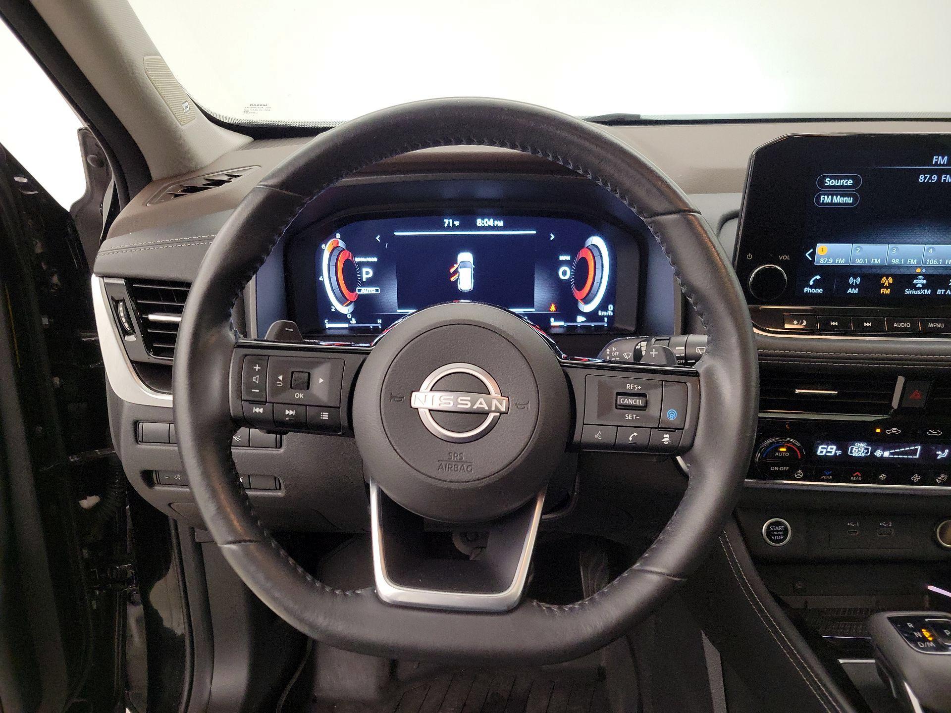 Thumbnail: 2023 Nissan Rogue - 10