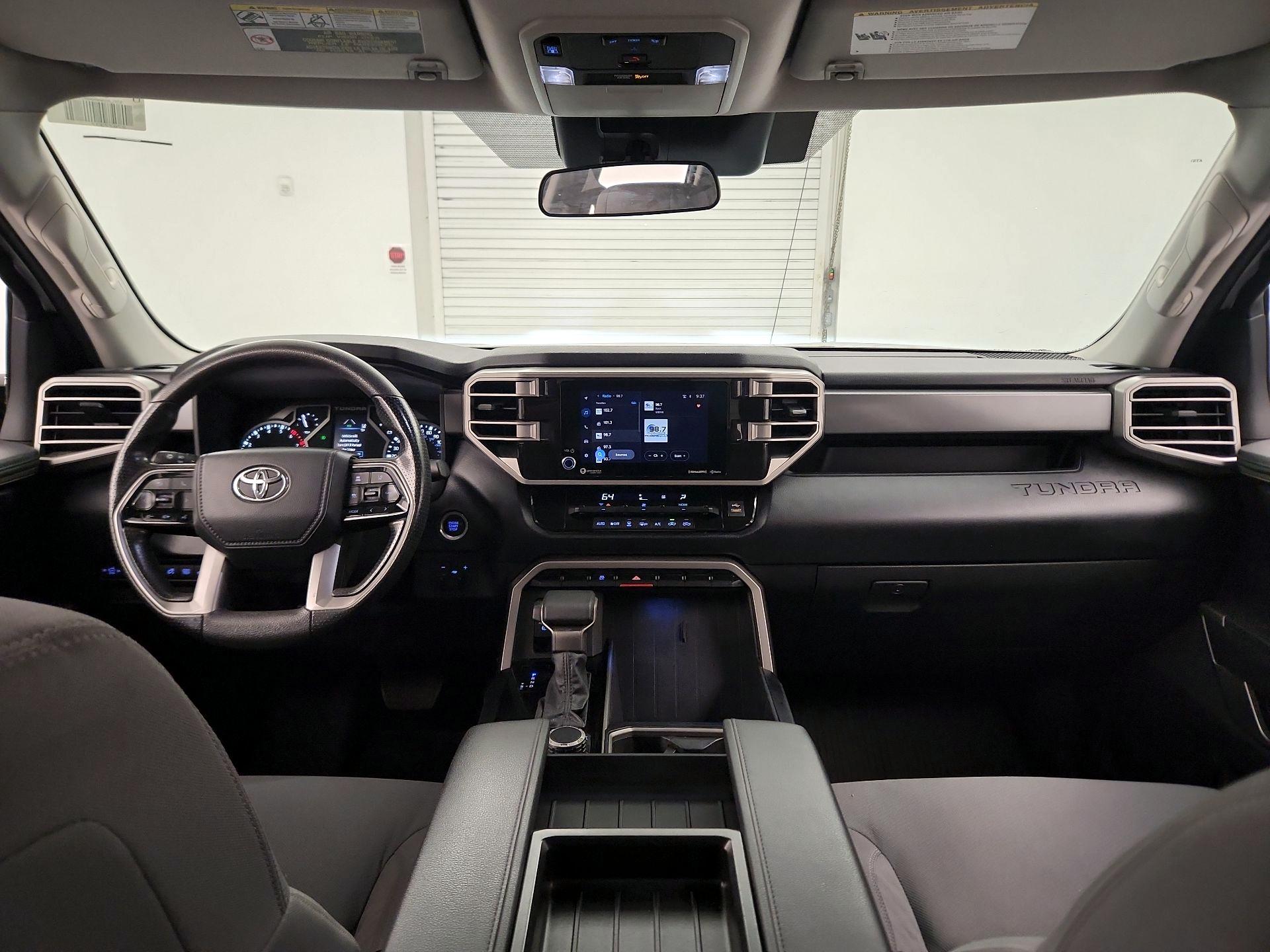 Thumbnail: 2022 Toyota Tundra - 9
