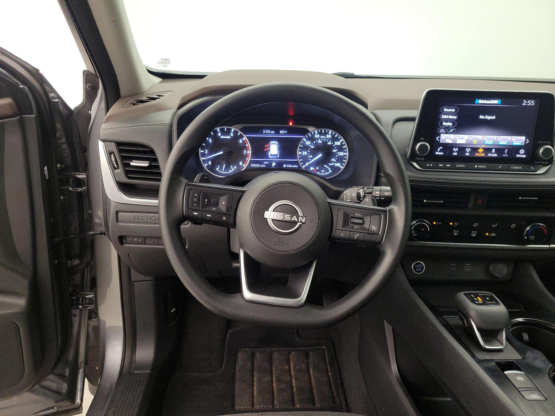Thumbnail: 2022 Nissan Rogue - 10