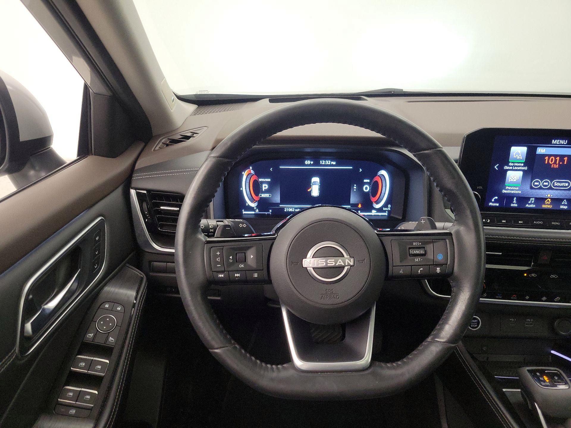 Thumbnail: 2022 Nissan Rogue - 10