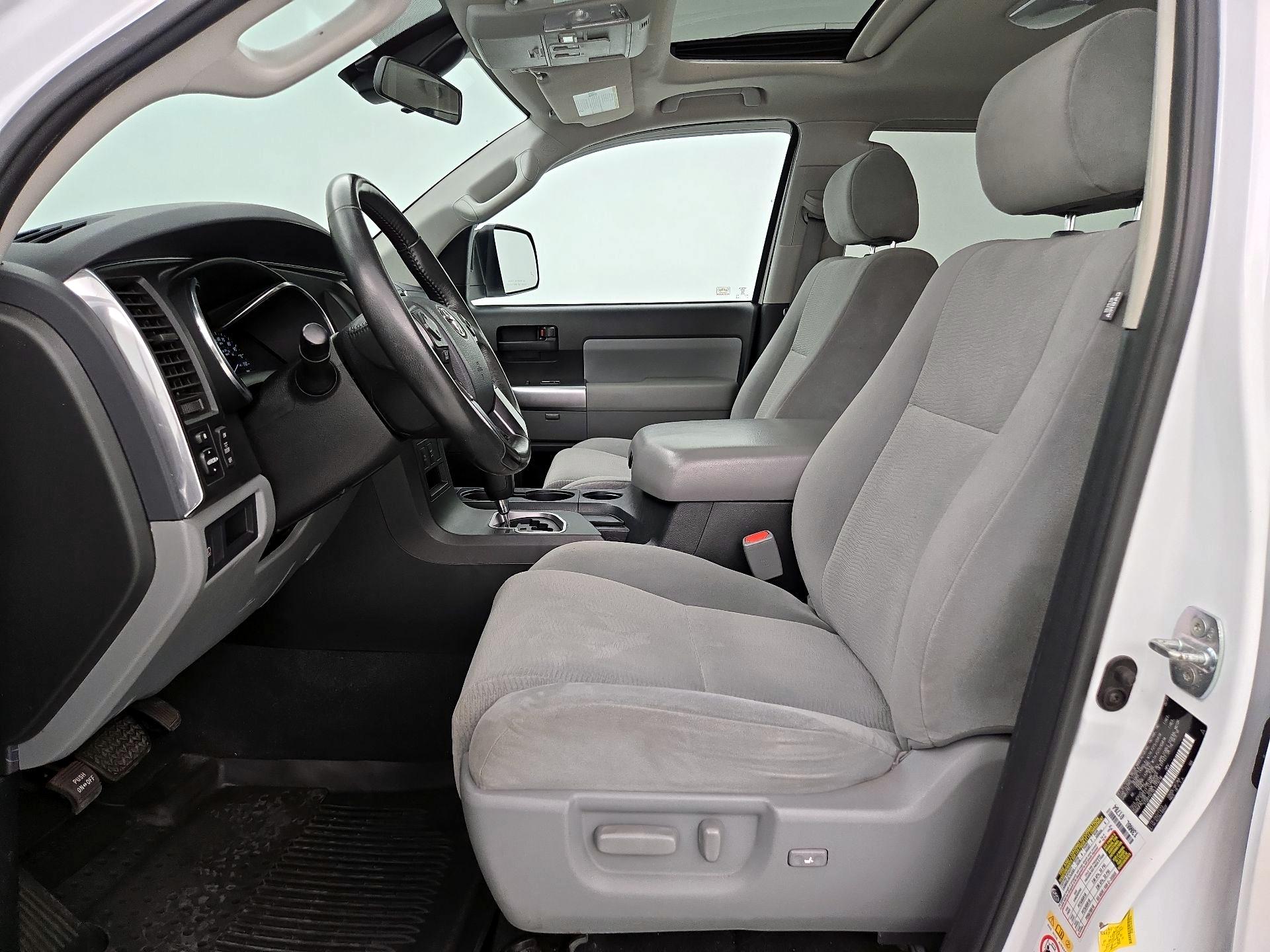 Thumbnail: 2020 Toyota Sequoia - 11