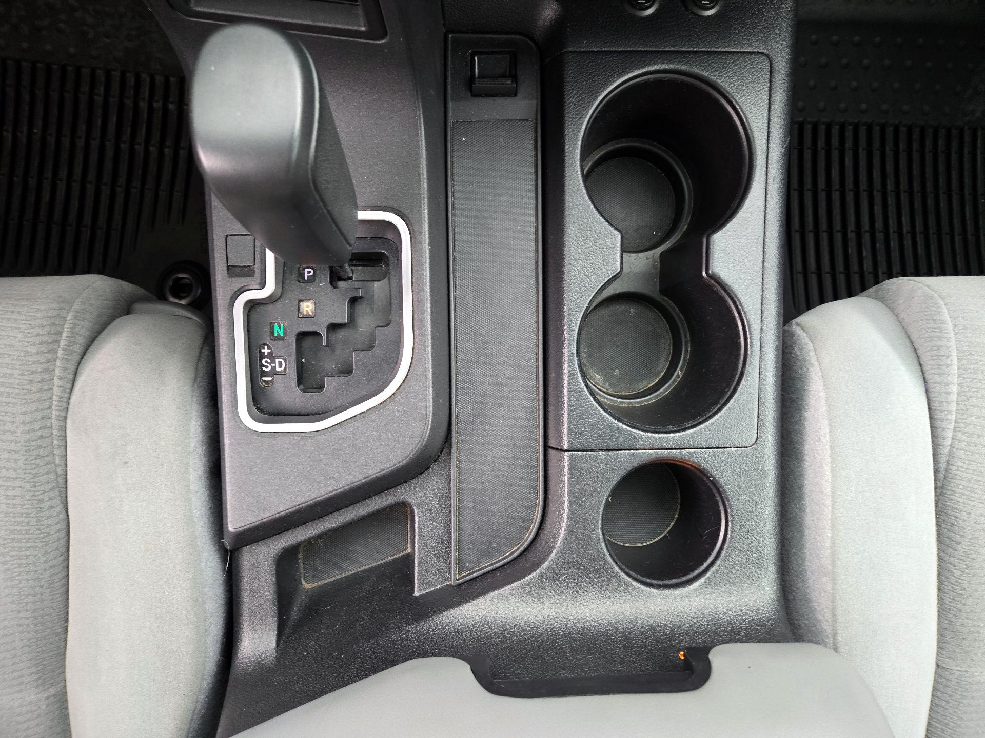 Thumbnail: 2020 Toyota Sequoia - 17