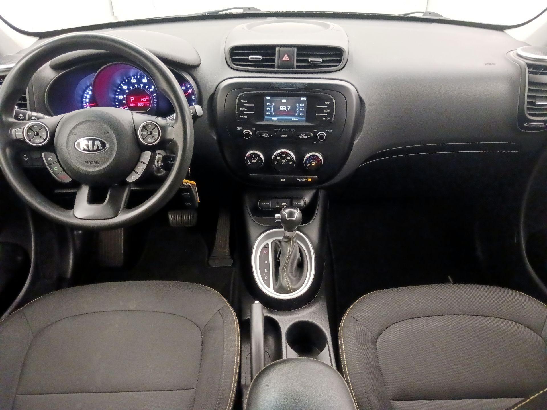 Thumbnail: 2016 Kia Soul - 9
