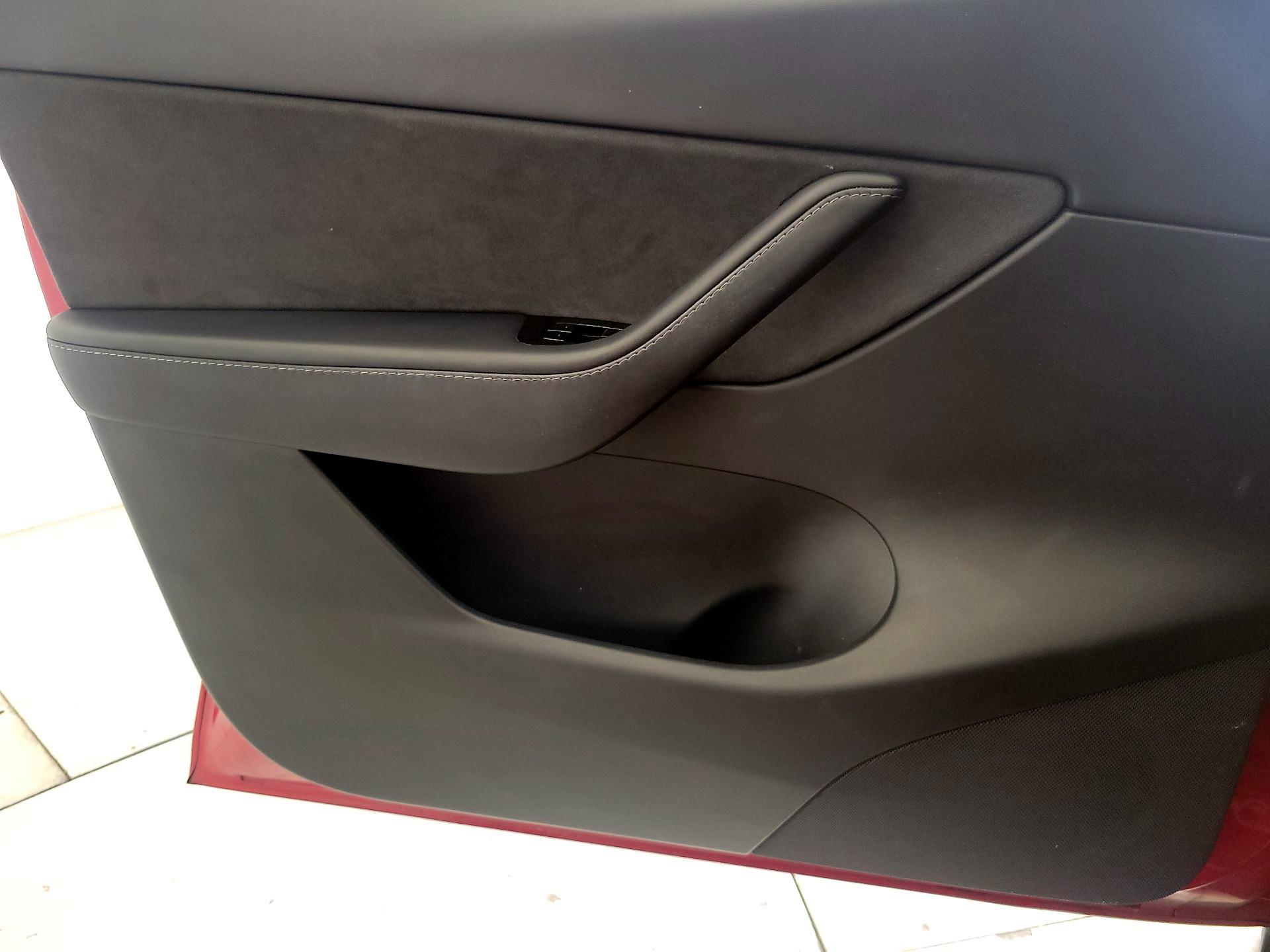 Thumbnail: 2020 Tesla Model Y - 12