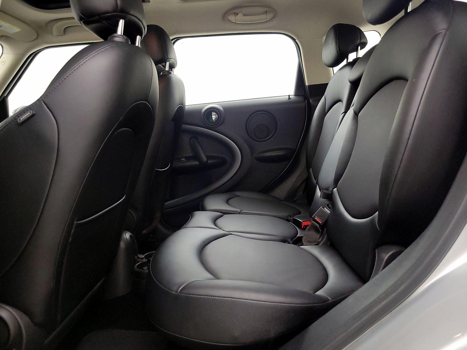 Thumbnail: 2016 MINI Cooper Countryman - 18