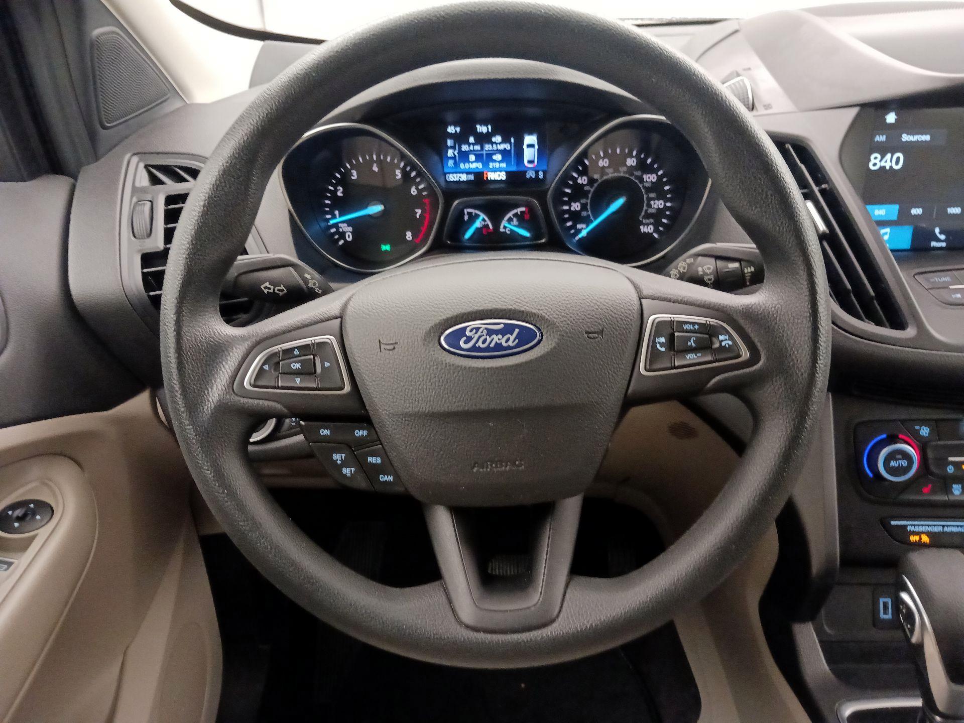 Thumbnail: 2019 Ford Escape - 10