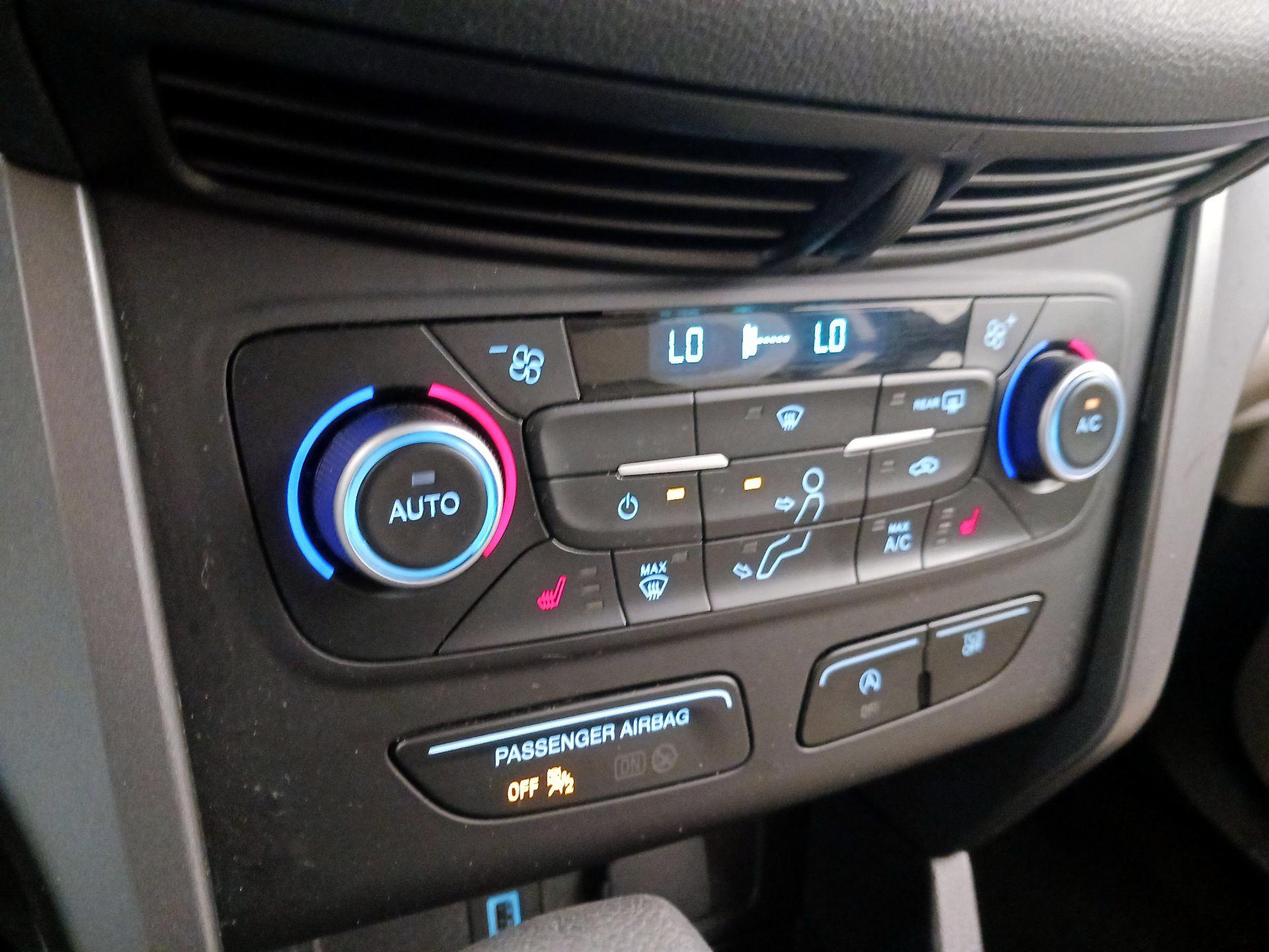 Thumbnail: 2019 Ford Escape - 16