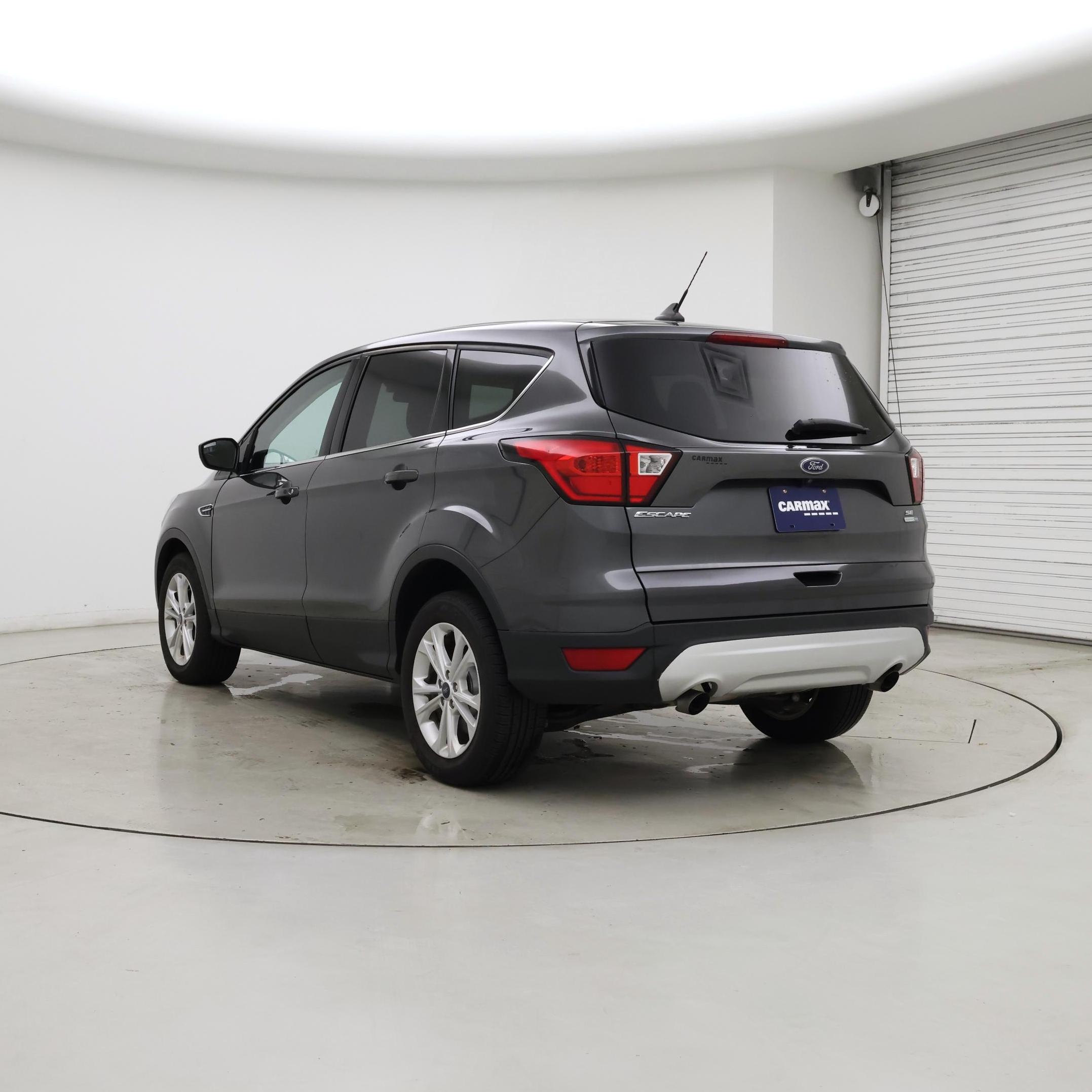 Thumbnail: 2019 Ford Escape - 2