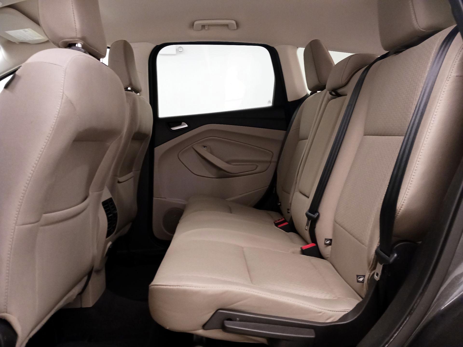 Thumbnail: 2019 Ford Escape - 19
