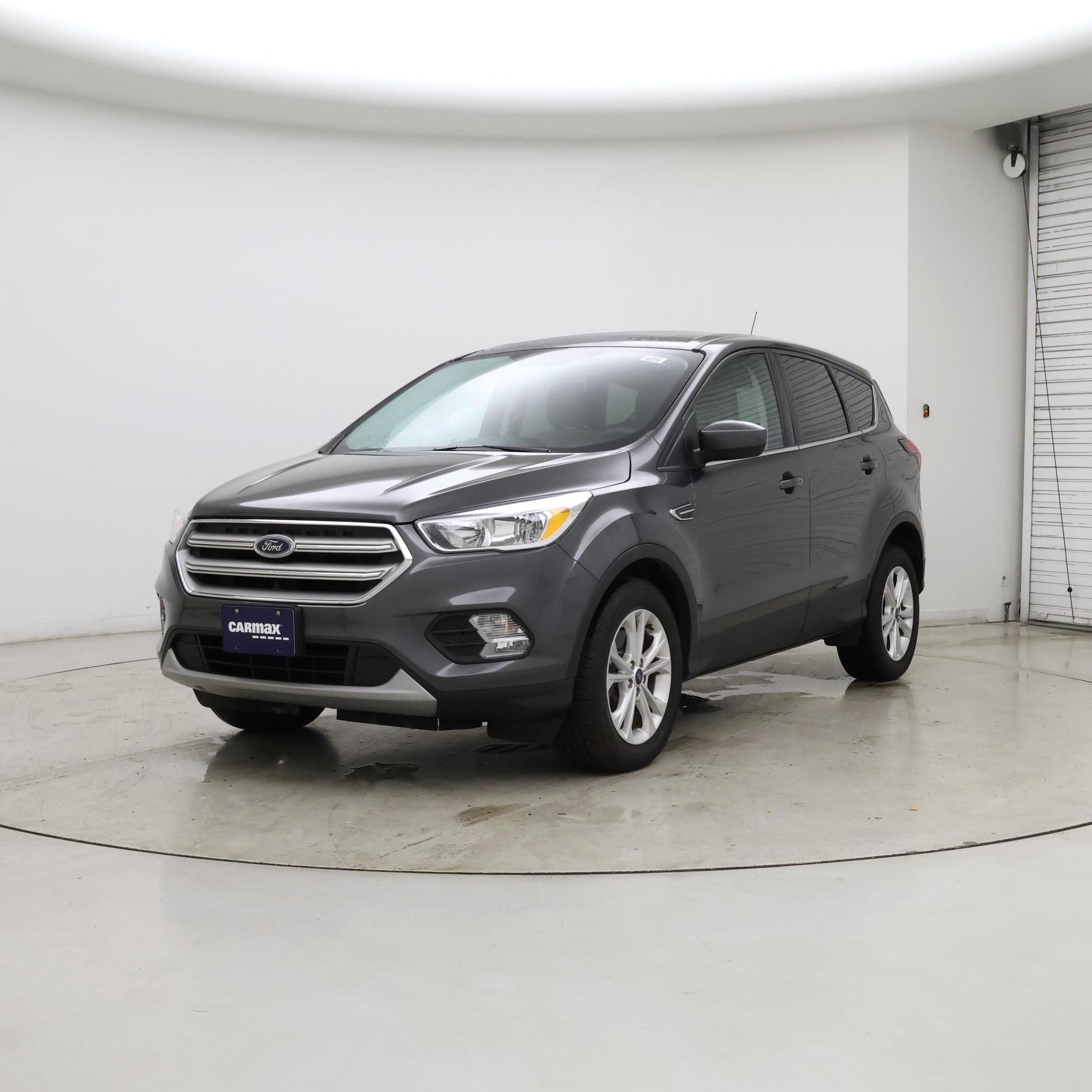 Thumbnail: 2019 Ford Escape - 4