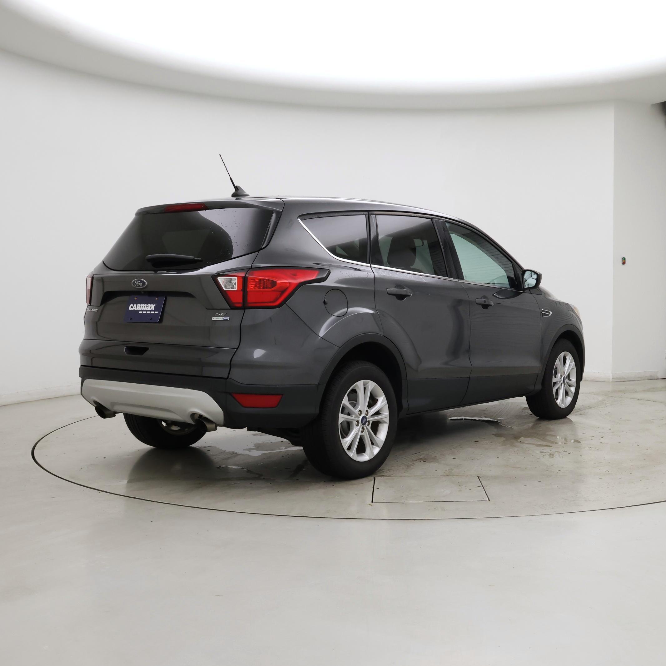 Thumbnail: 2019 Ford Escape - 8