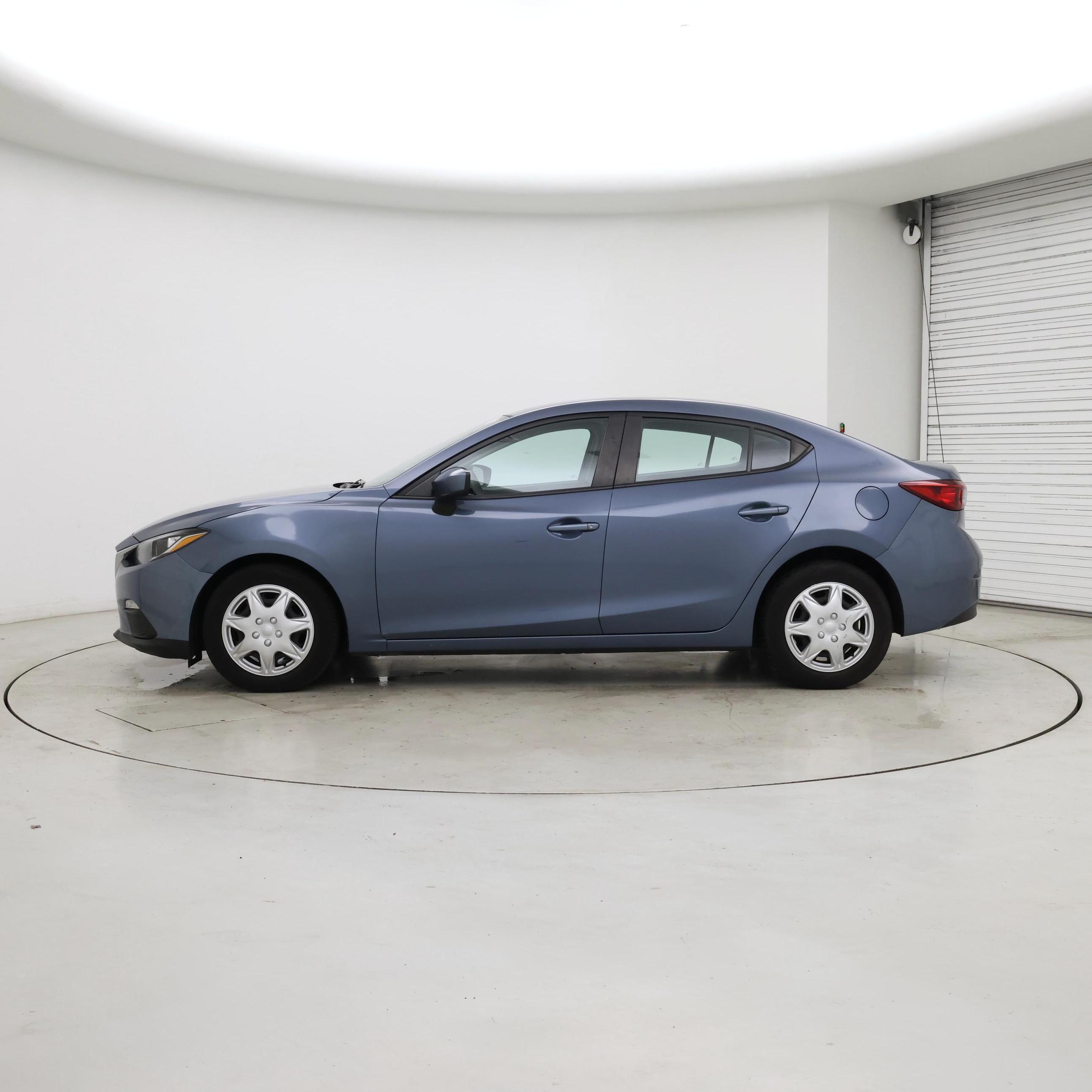 Thumbnail: 2016 Mazda Mazda3 - 3