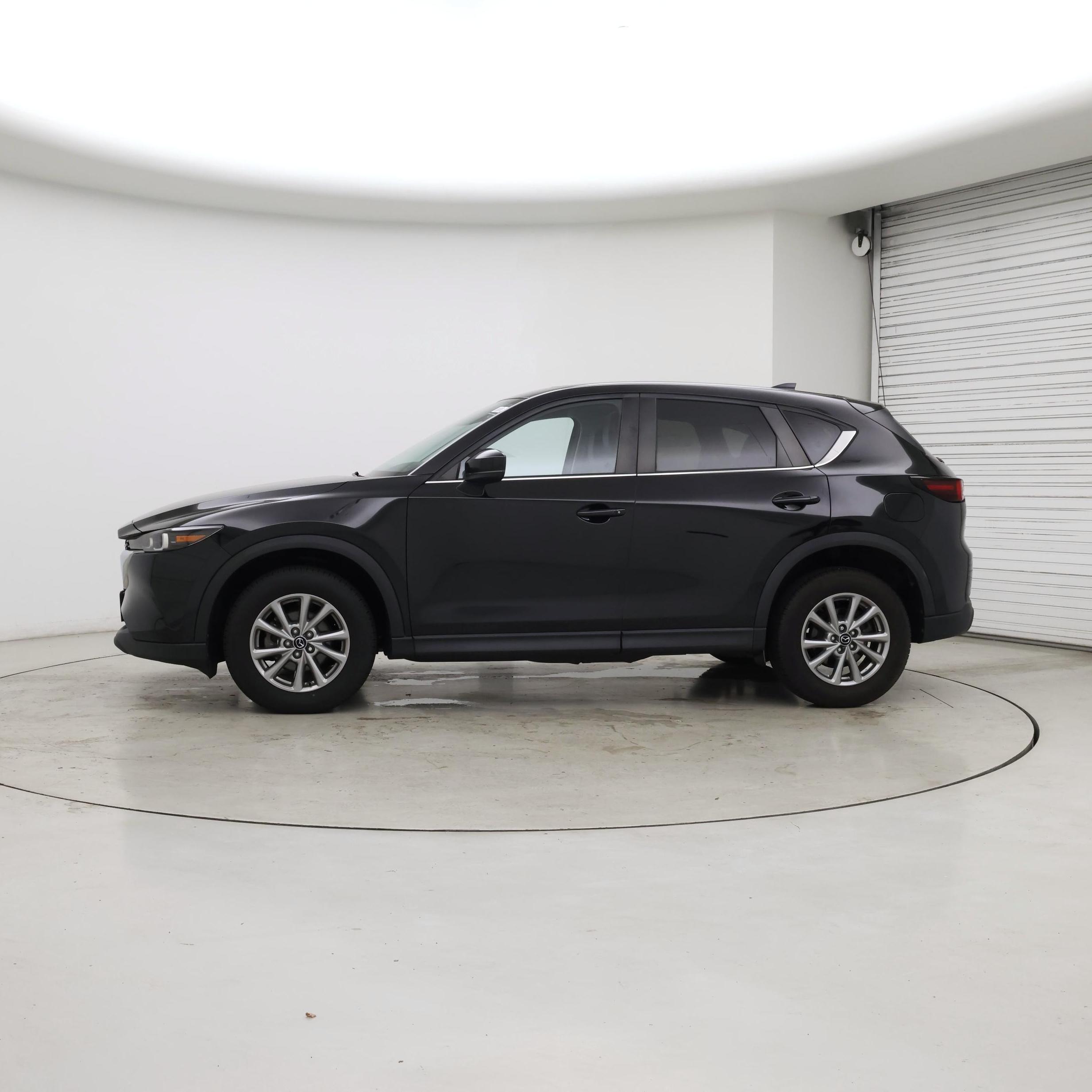 Thumbnail: 2022 Mazda CX-5 - 3