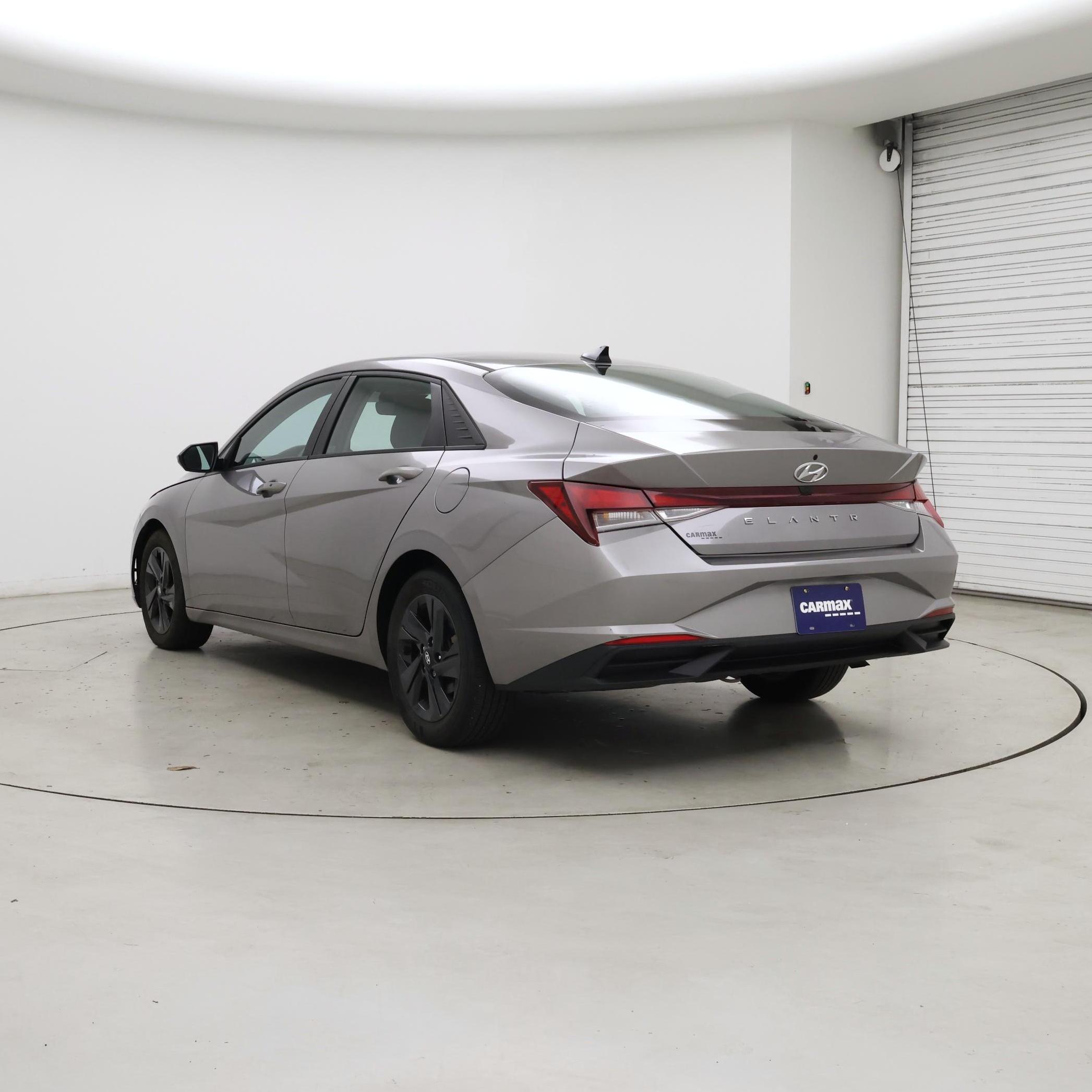 Thumbnail: 2021 Hyundai Elantra - 2