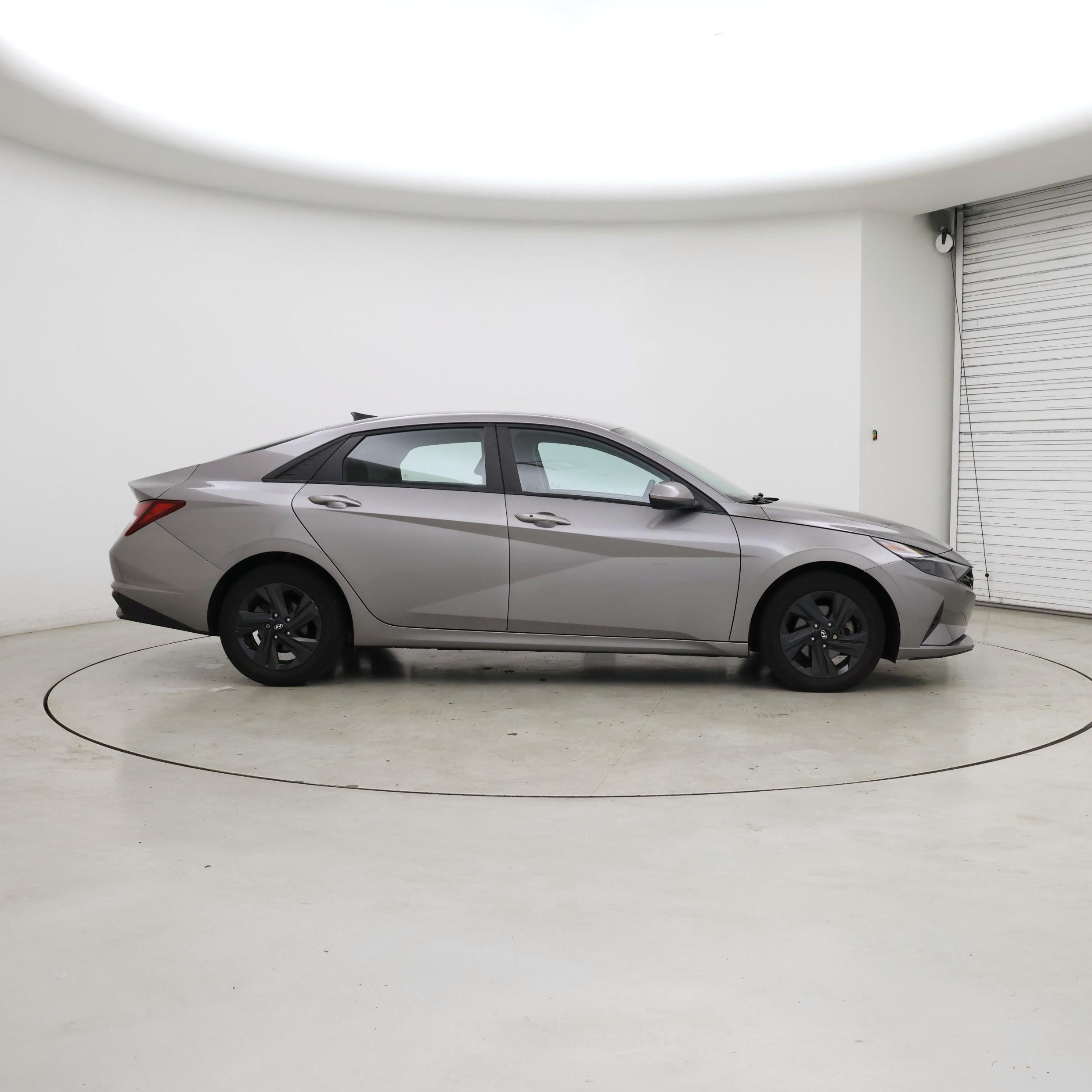 Thumbnail: 2021 Hyundai Elantra - 7