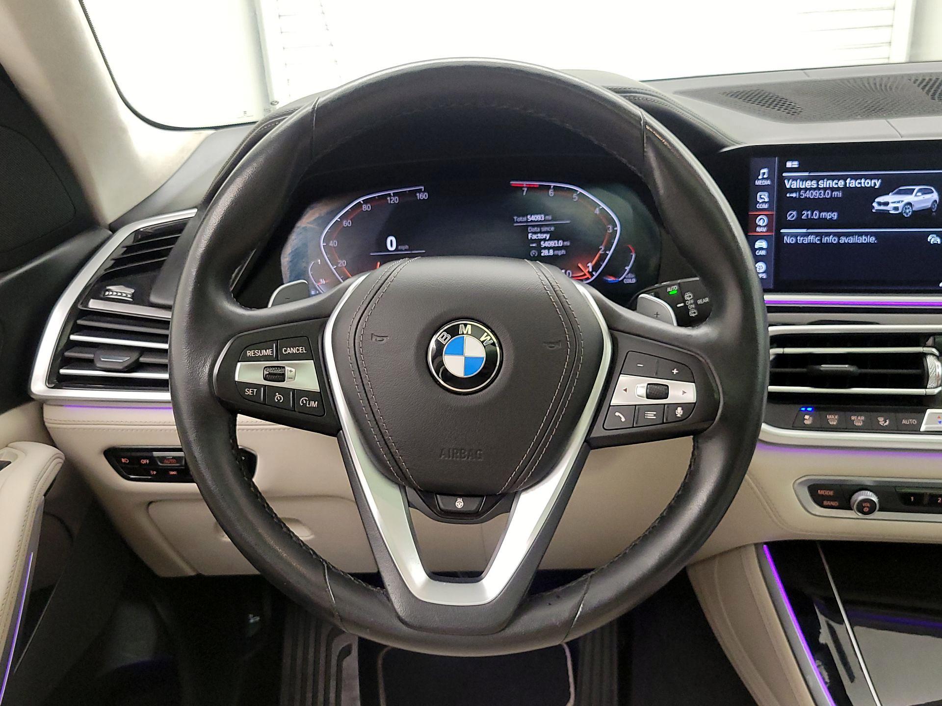 Thumbnail: 2020 BMW X5 - 10