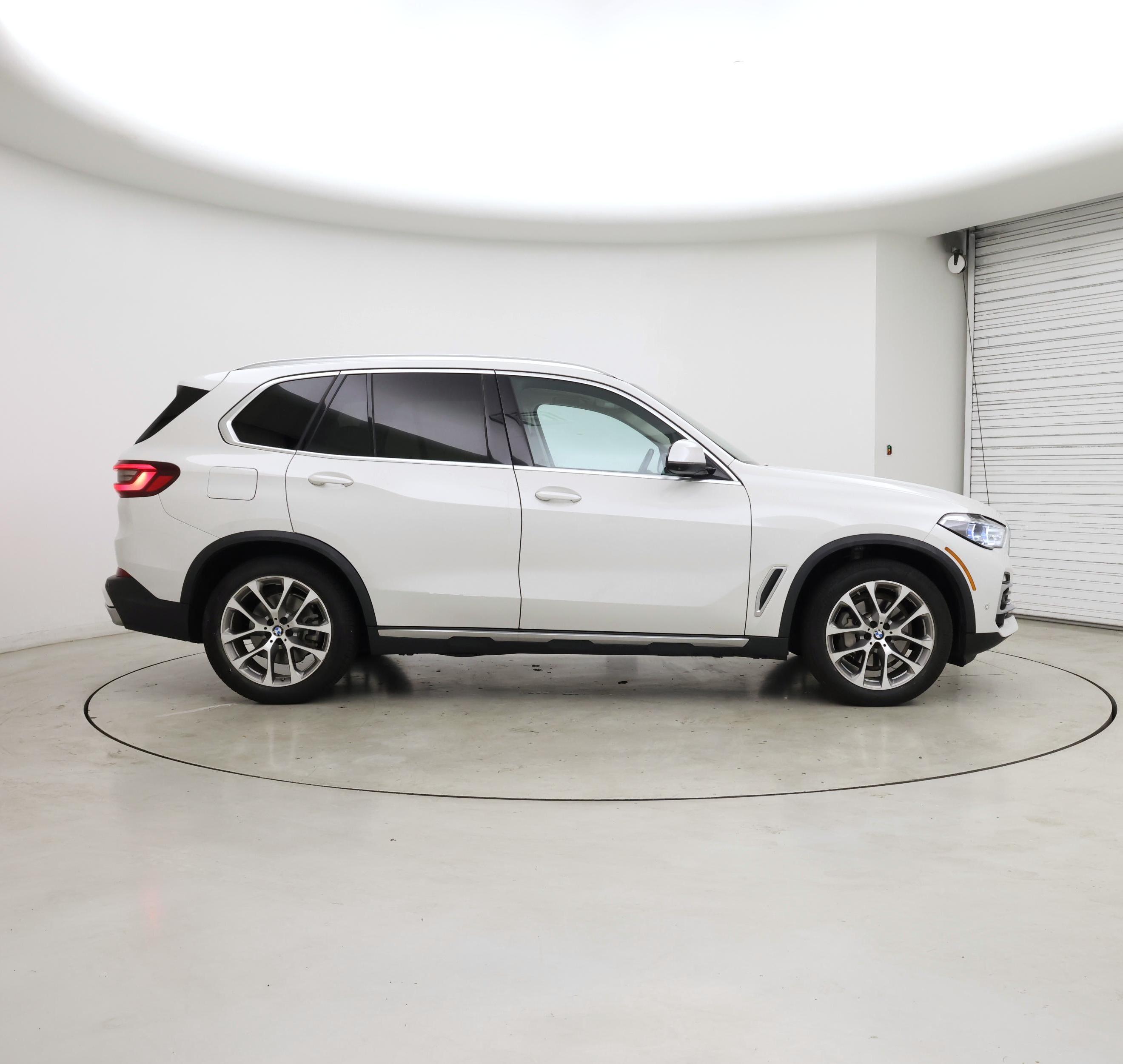Thumbnail: 2020 BMW X5 - 7