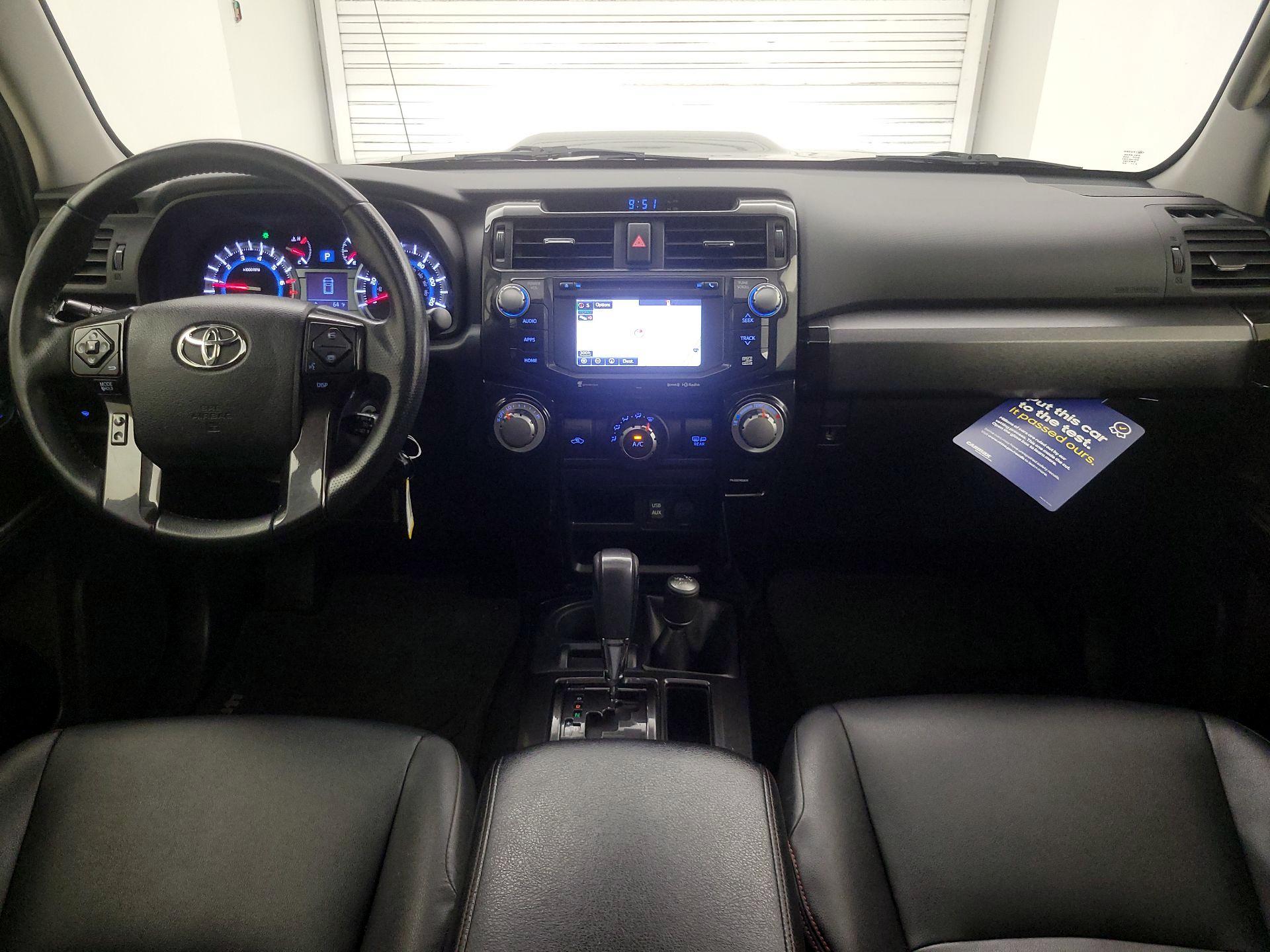 Thumbnail: 2016 Toyota 4Runner - 9