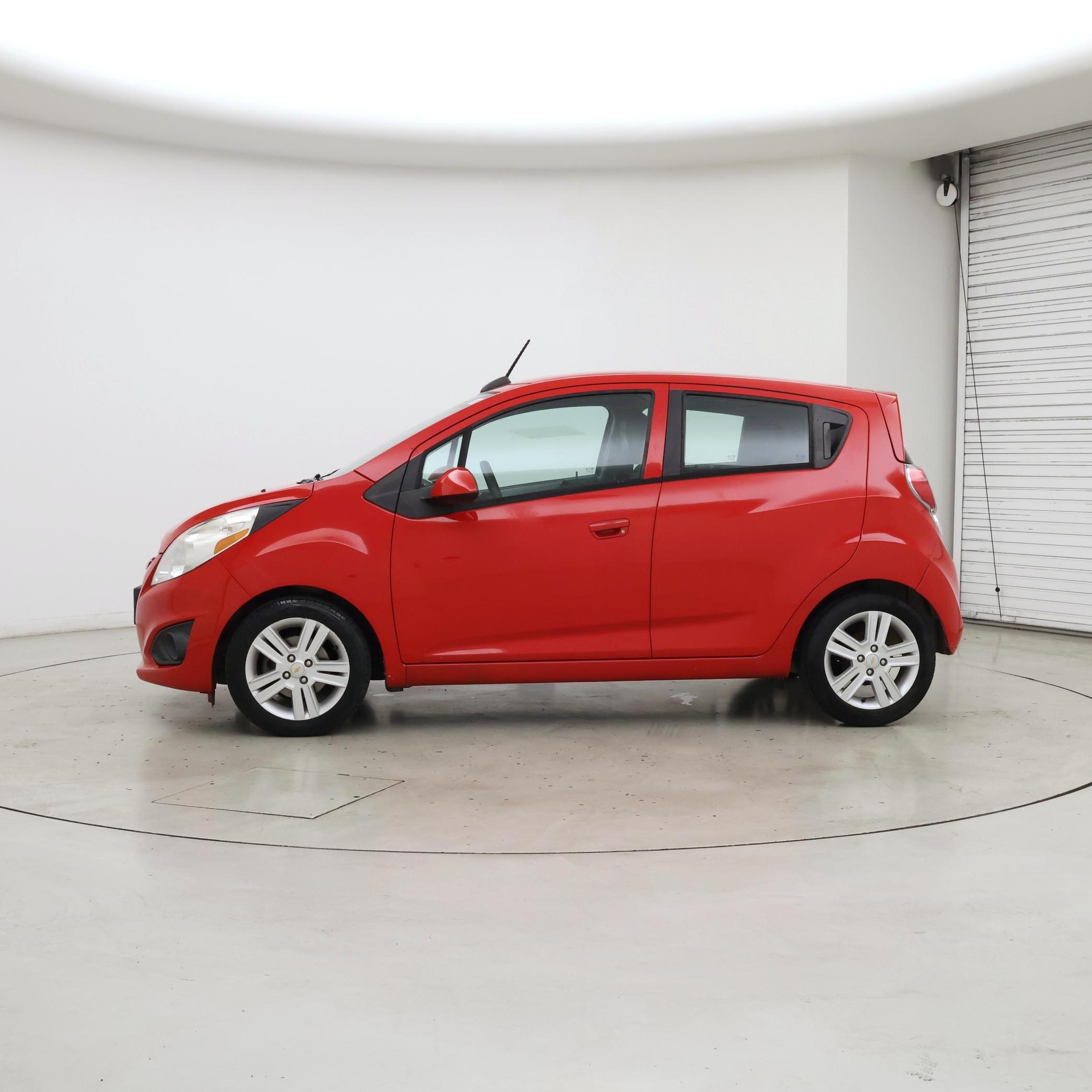 Thumbnail: 2015 Chevrolet Spark - 3