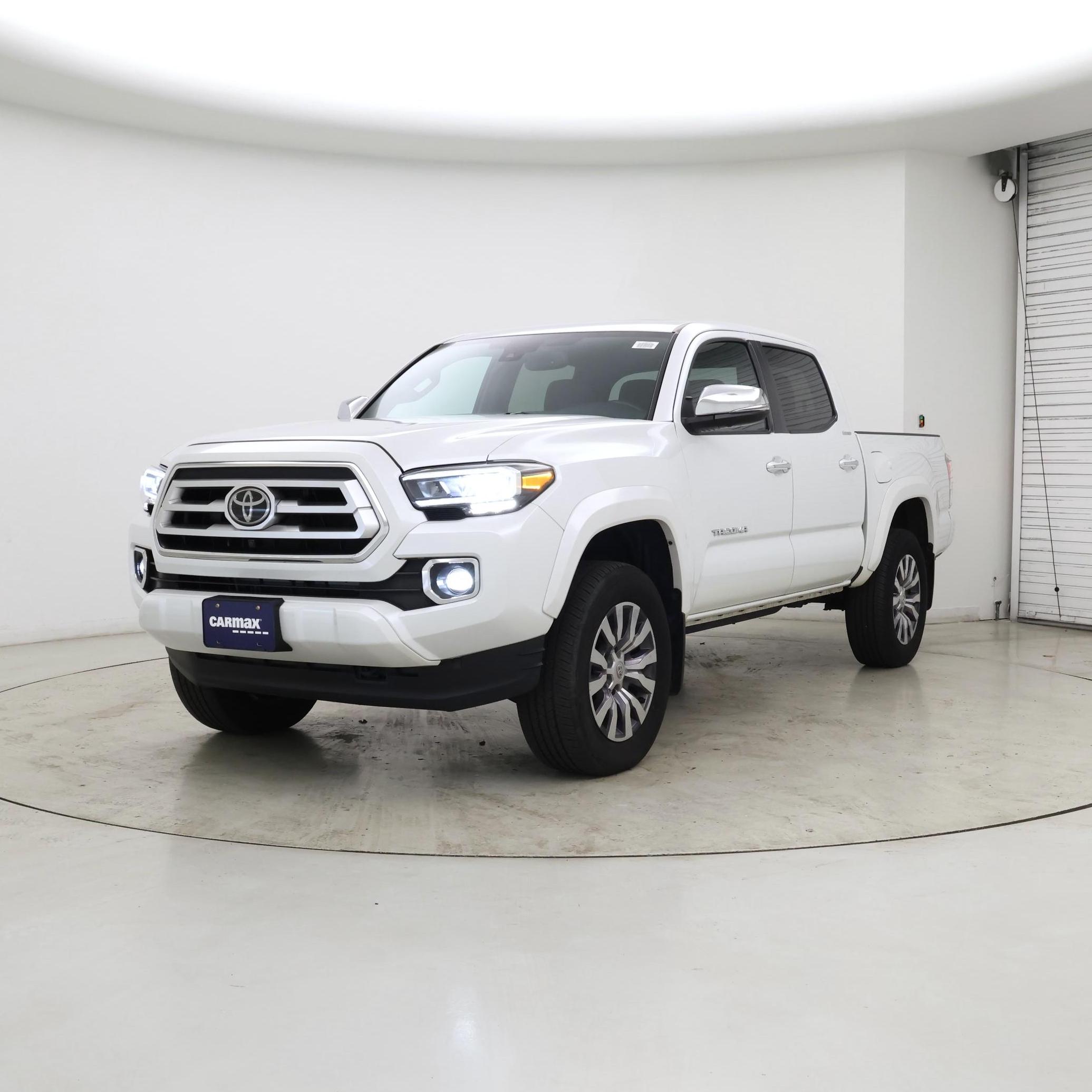 Thumbnail: 2023 Toyota Tacoma - 4