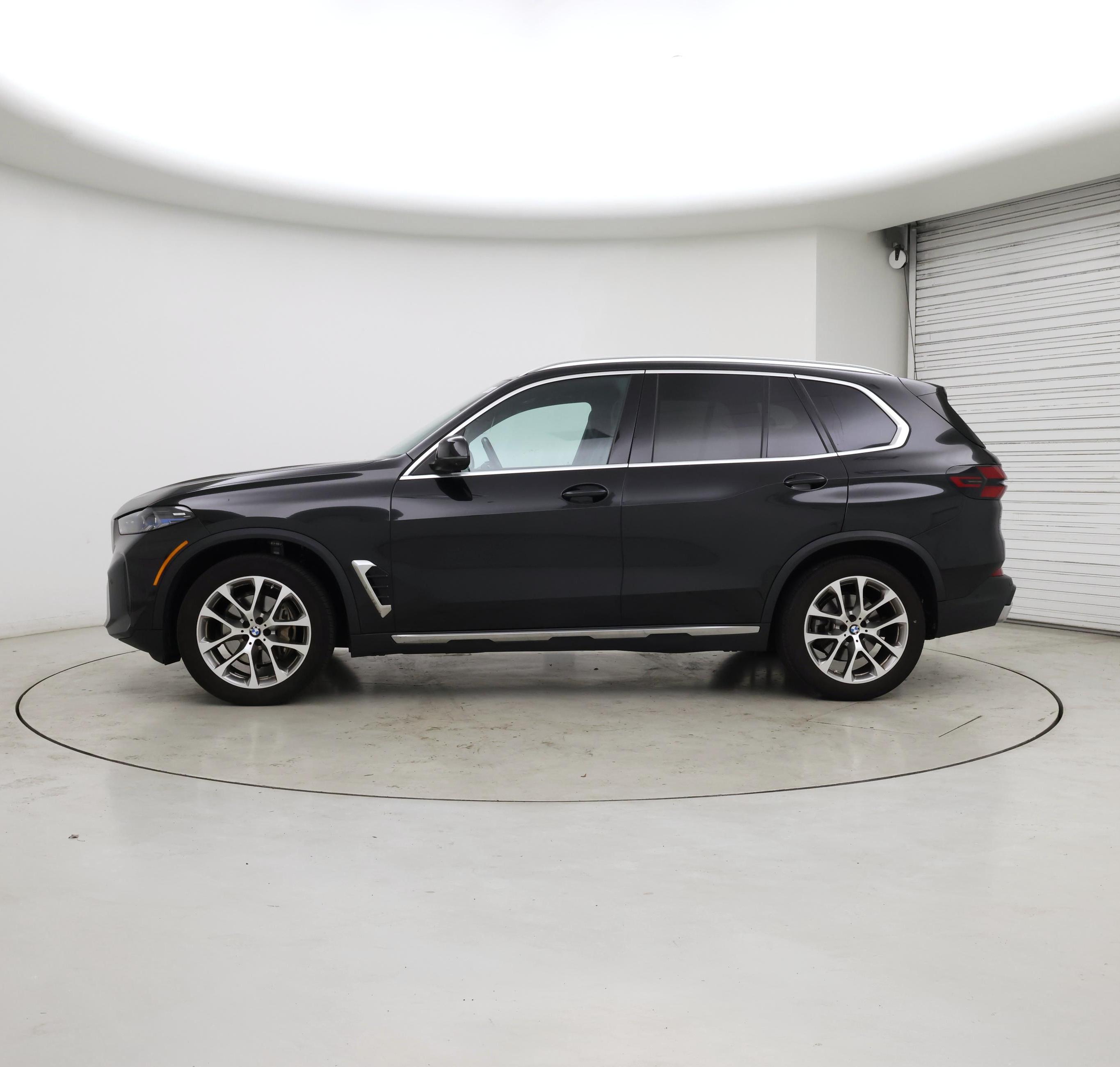 Thumbnail: 2024 BMW X5 - 3