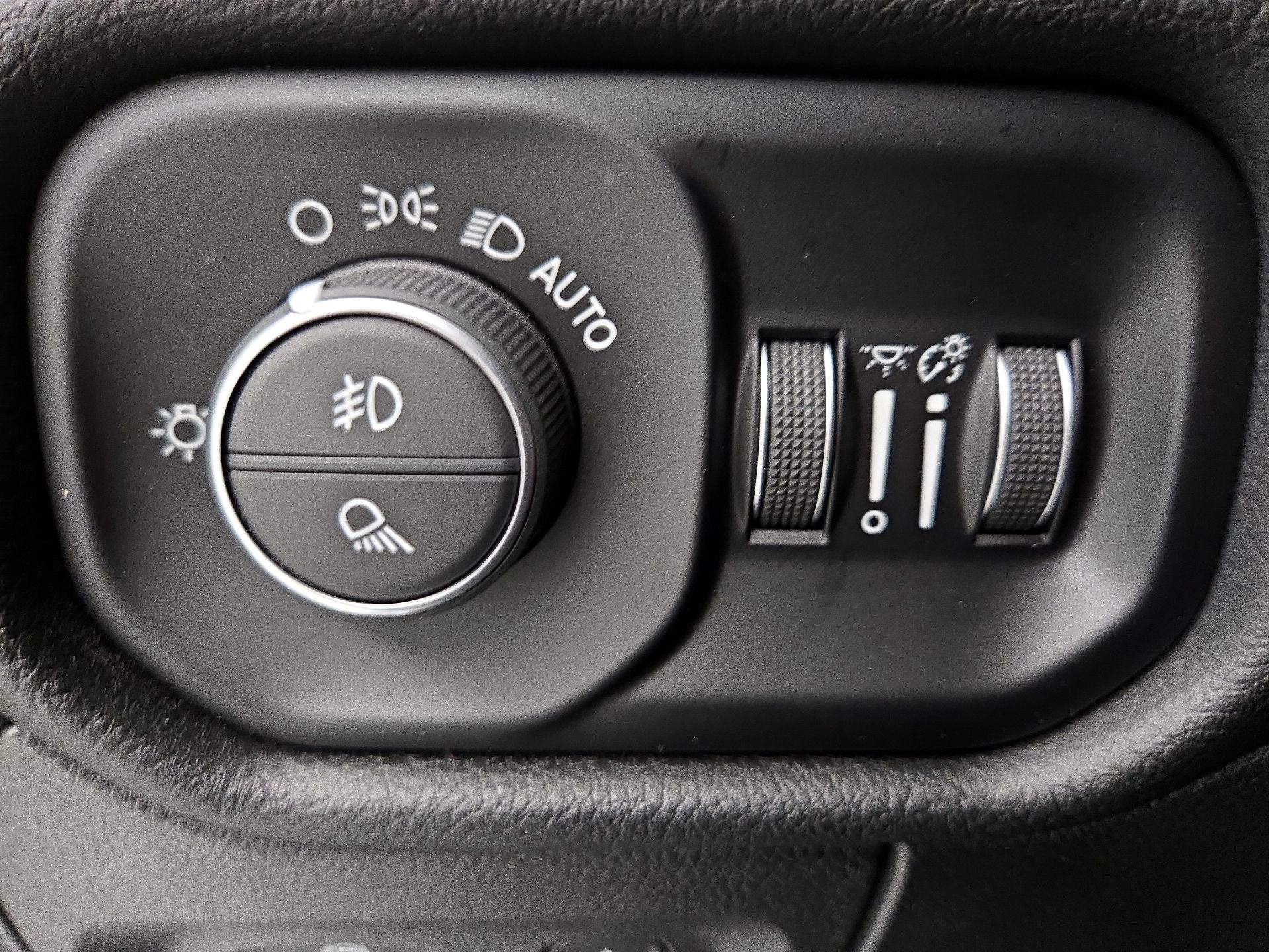 Thumbnail: 2022 RAM 1500 - 13