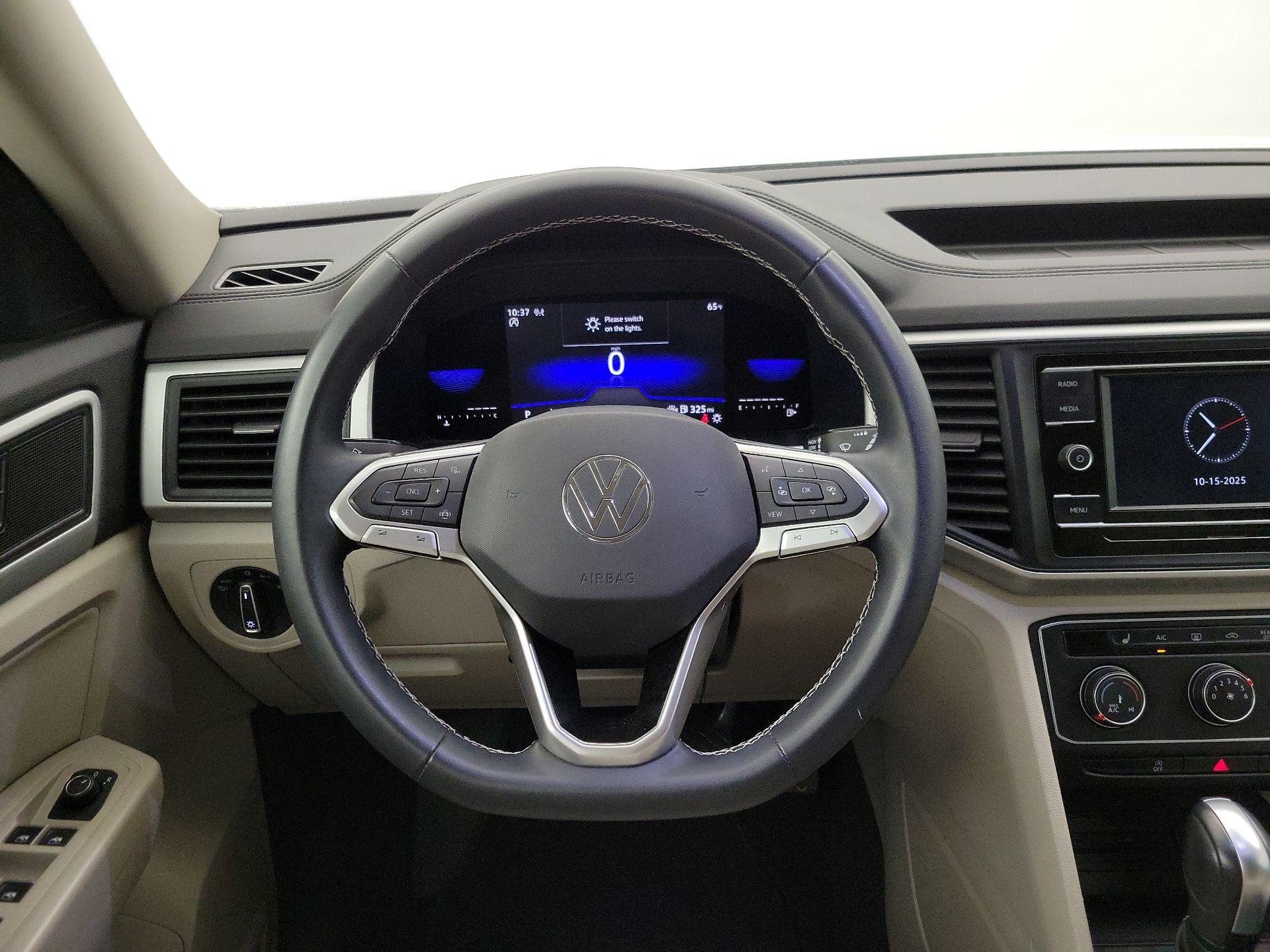 Thumbnail: 2022 Volkswagen Atlas - 10