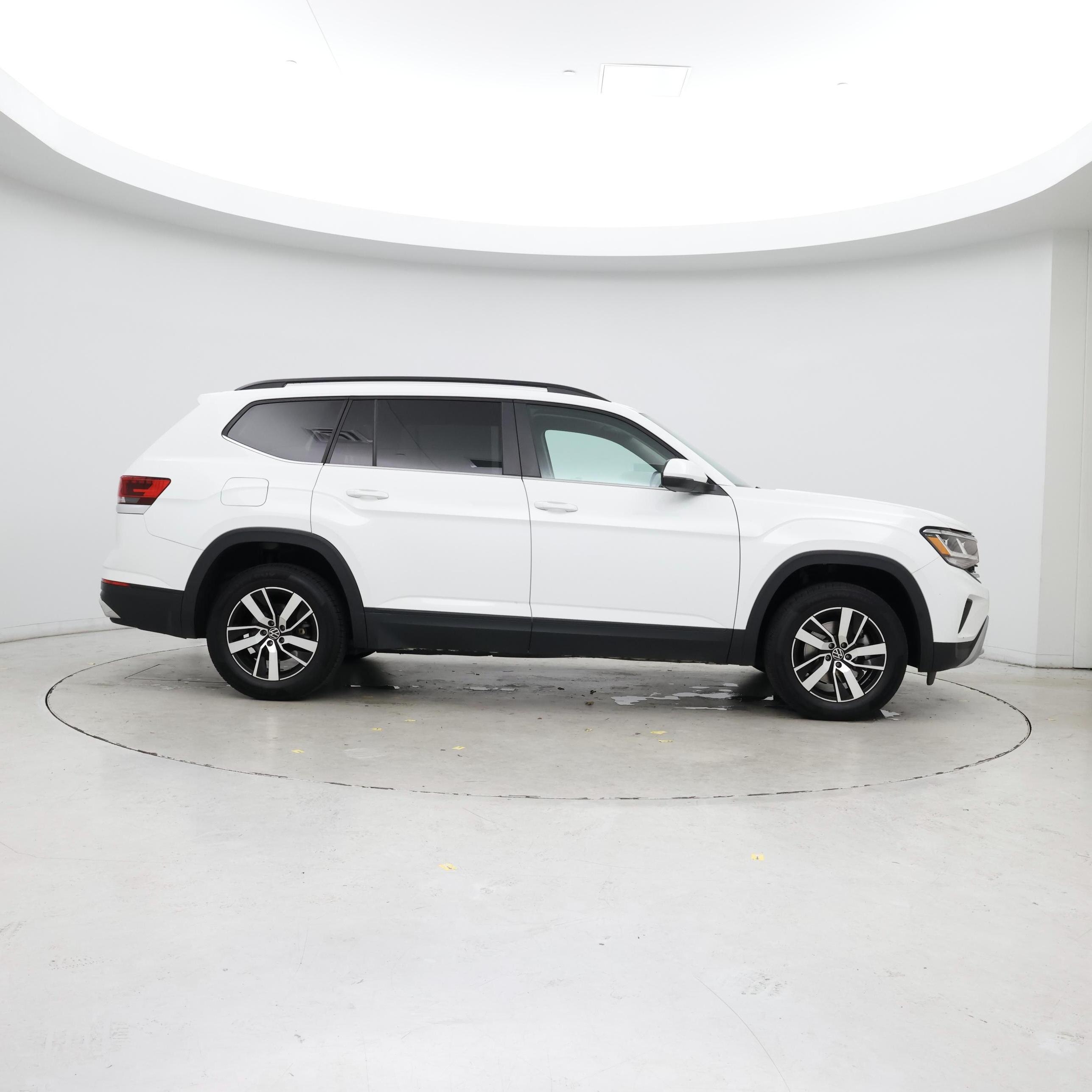 Thumbnail: 2022 Volkswagen Atlas - 7