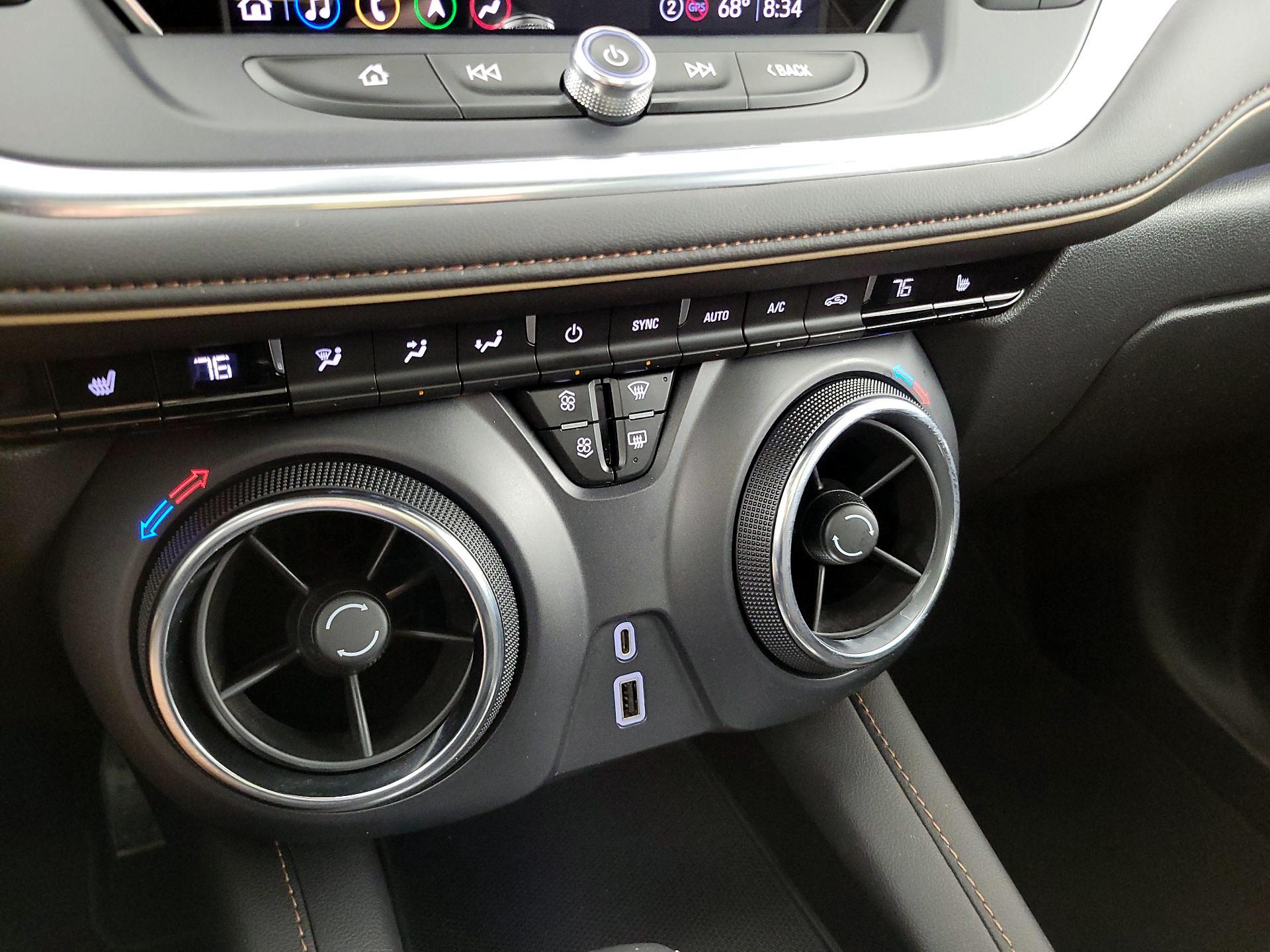 Thumbnail: 2022 Chevrolet Blazer - 17