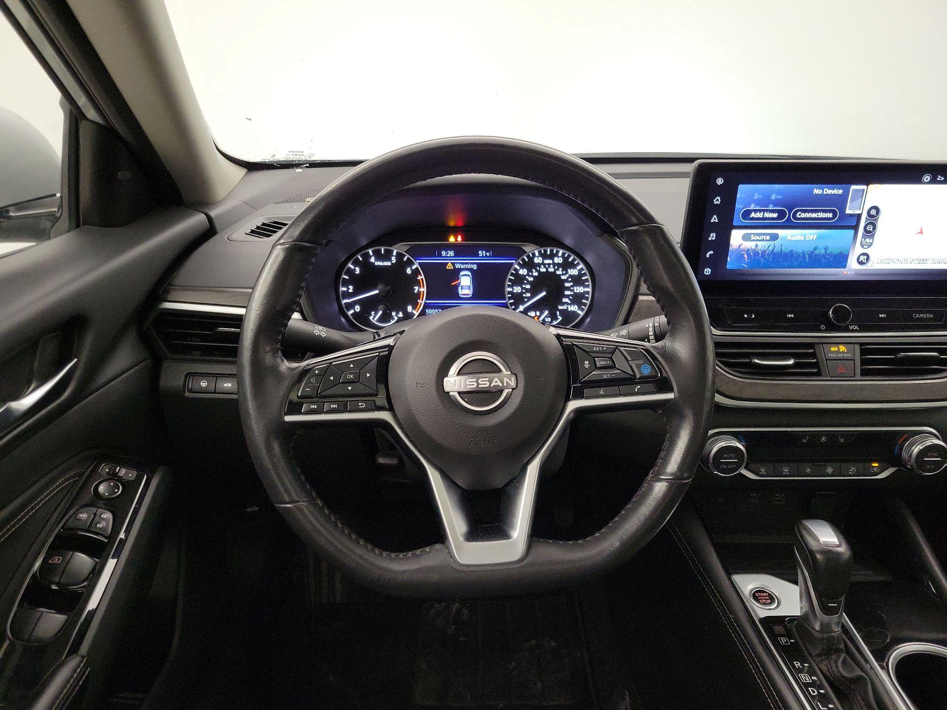 Thumbnail: 2023 Nissan Altima - 10