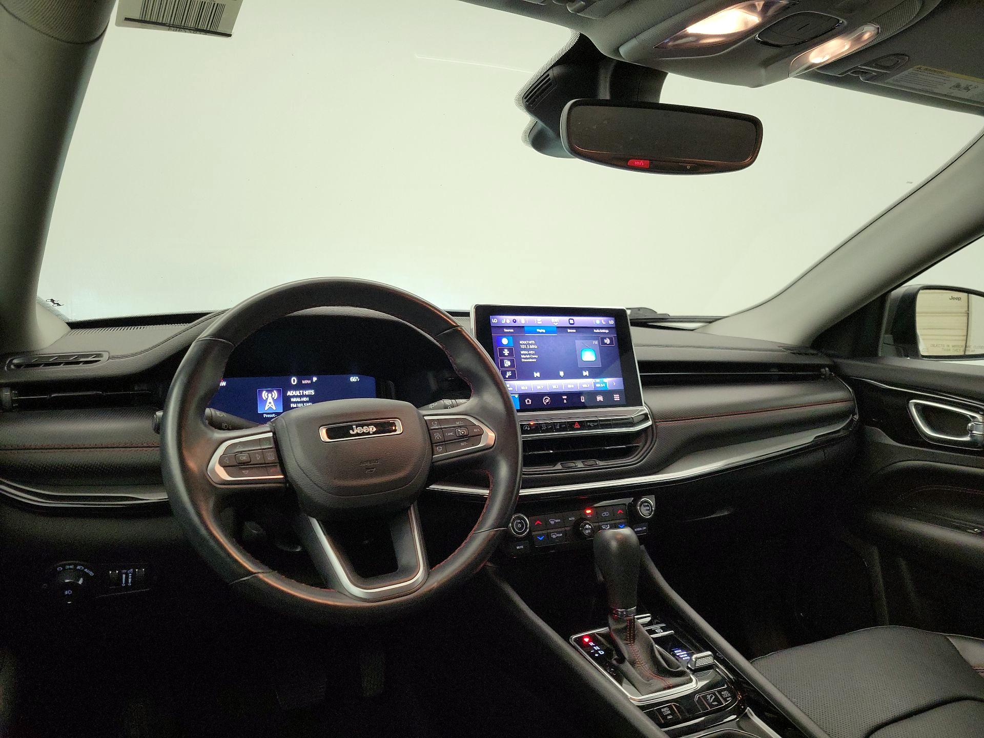 Thumbnail: 2022 Jeep Compass - 9