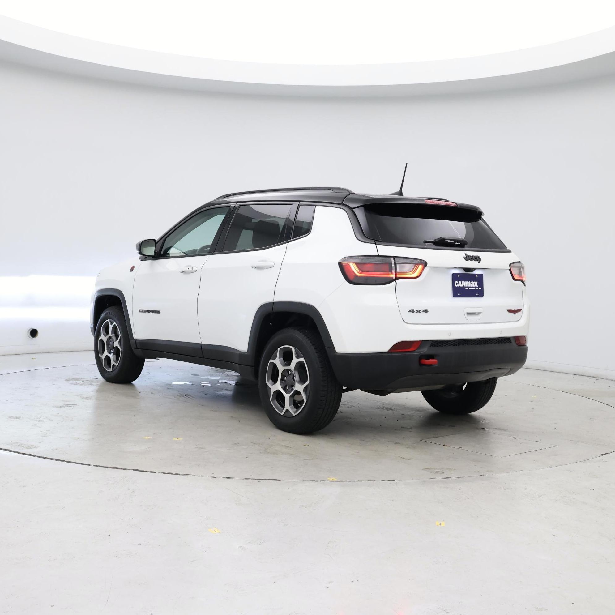 Thumbnail: 2022 Jeep Compass - 2