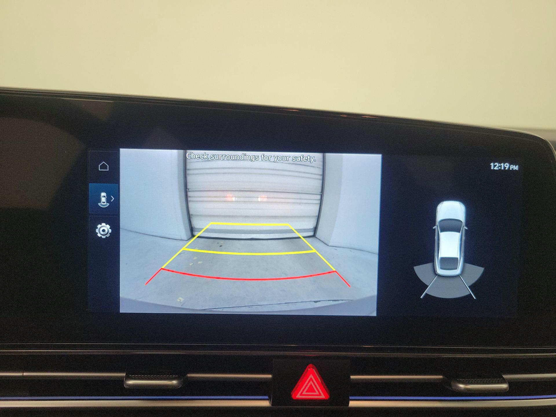 Thumbnail: 2023 Hyundai Elantra - 15