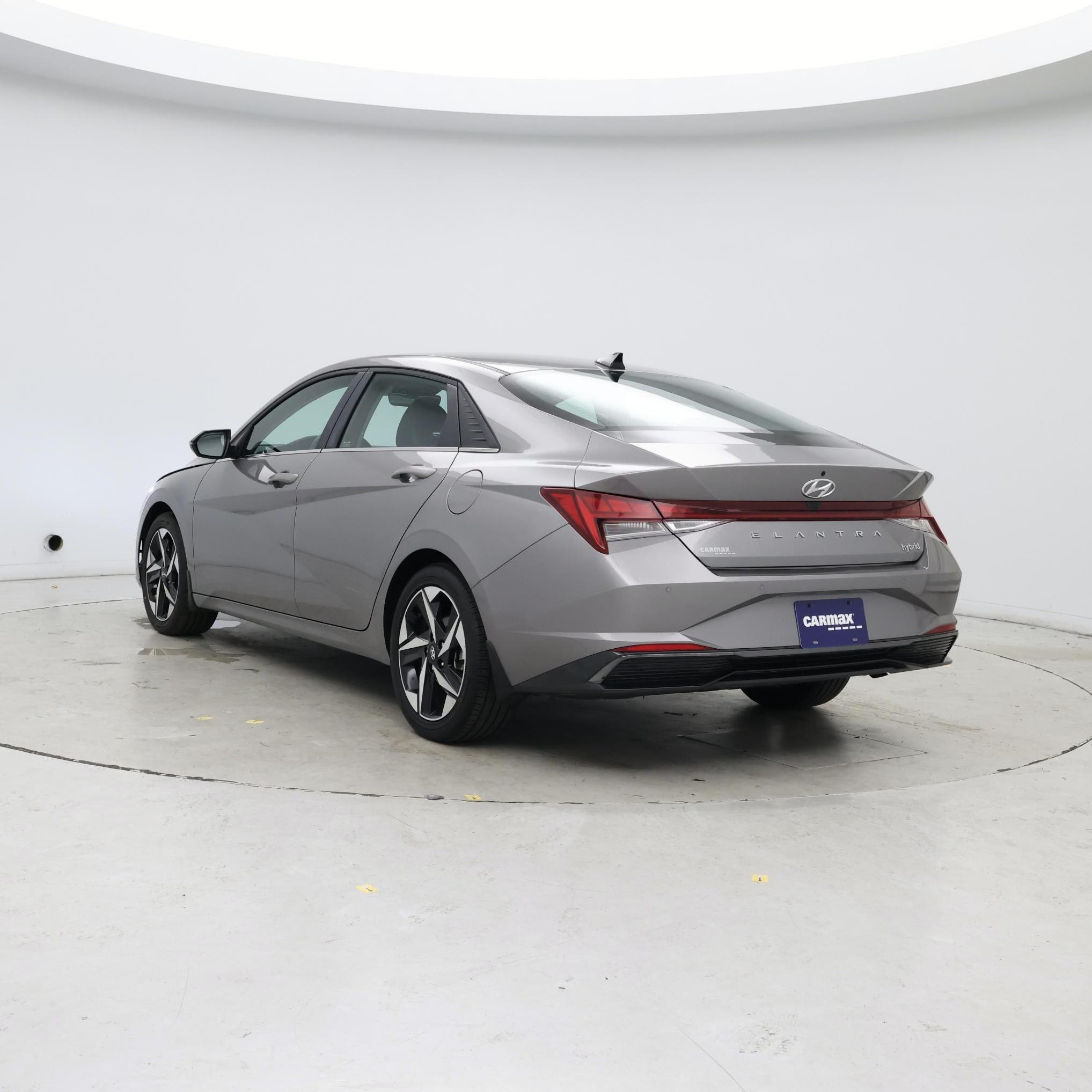 Thumbnail: 2023 Hyundai Elantra - 2