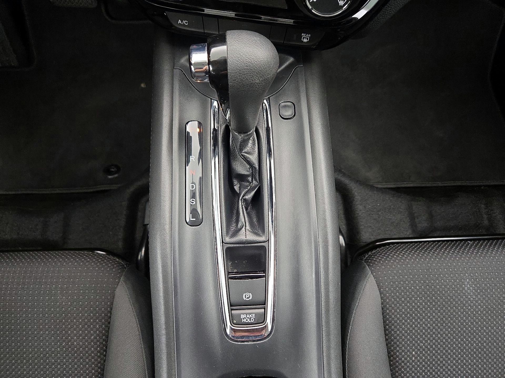 Thumbnail: 2022 Honda HR-V - 17