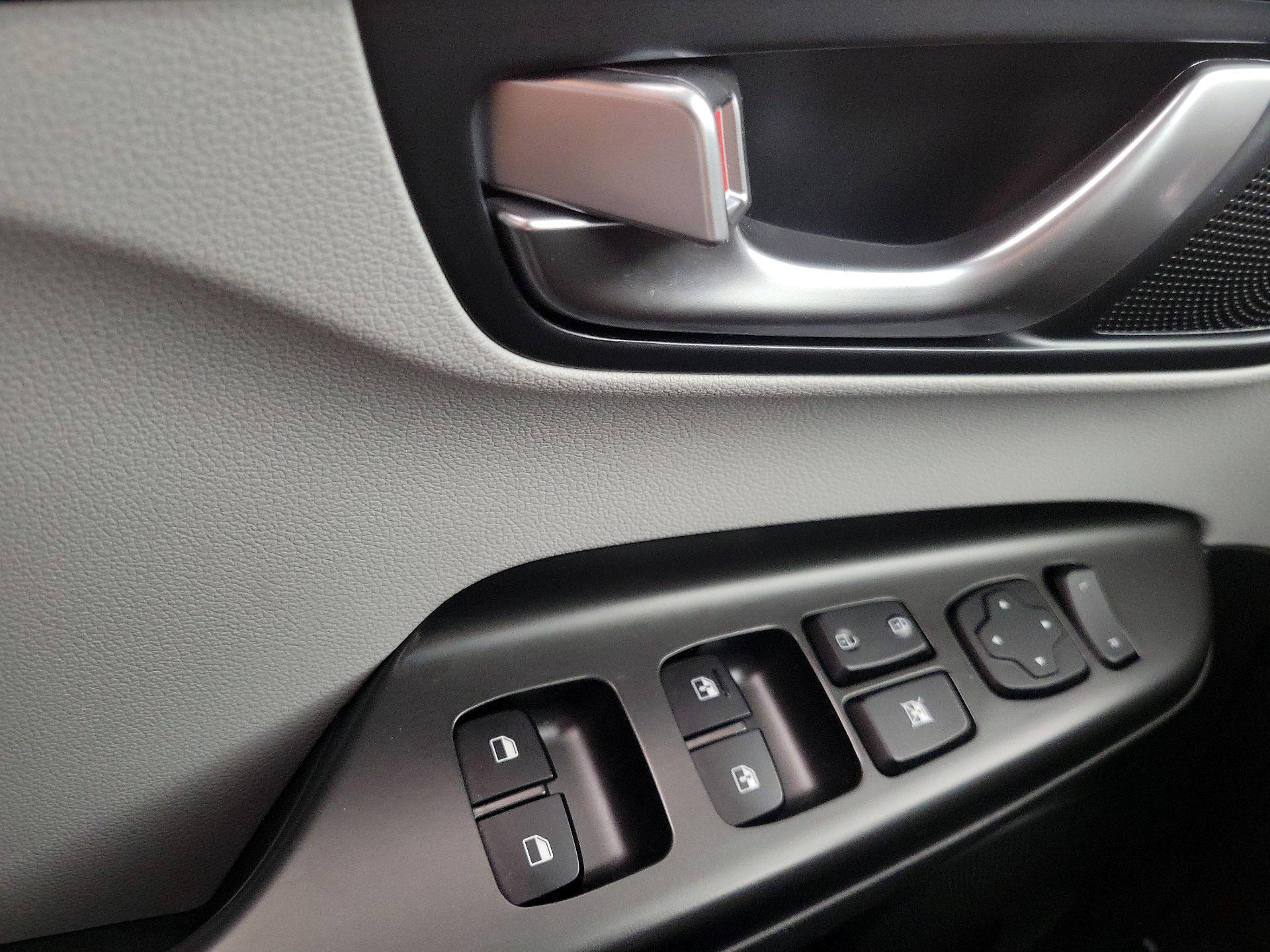 Thumbnail: 2023 Hyundai Kona - 12