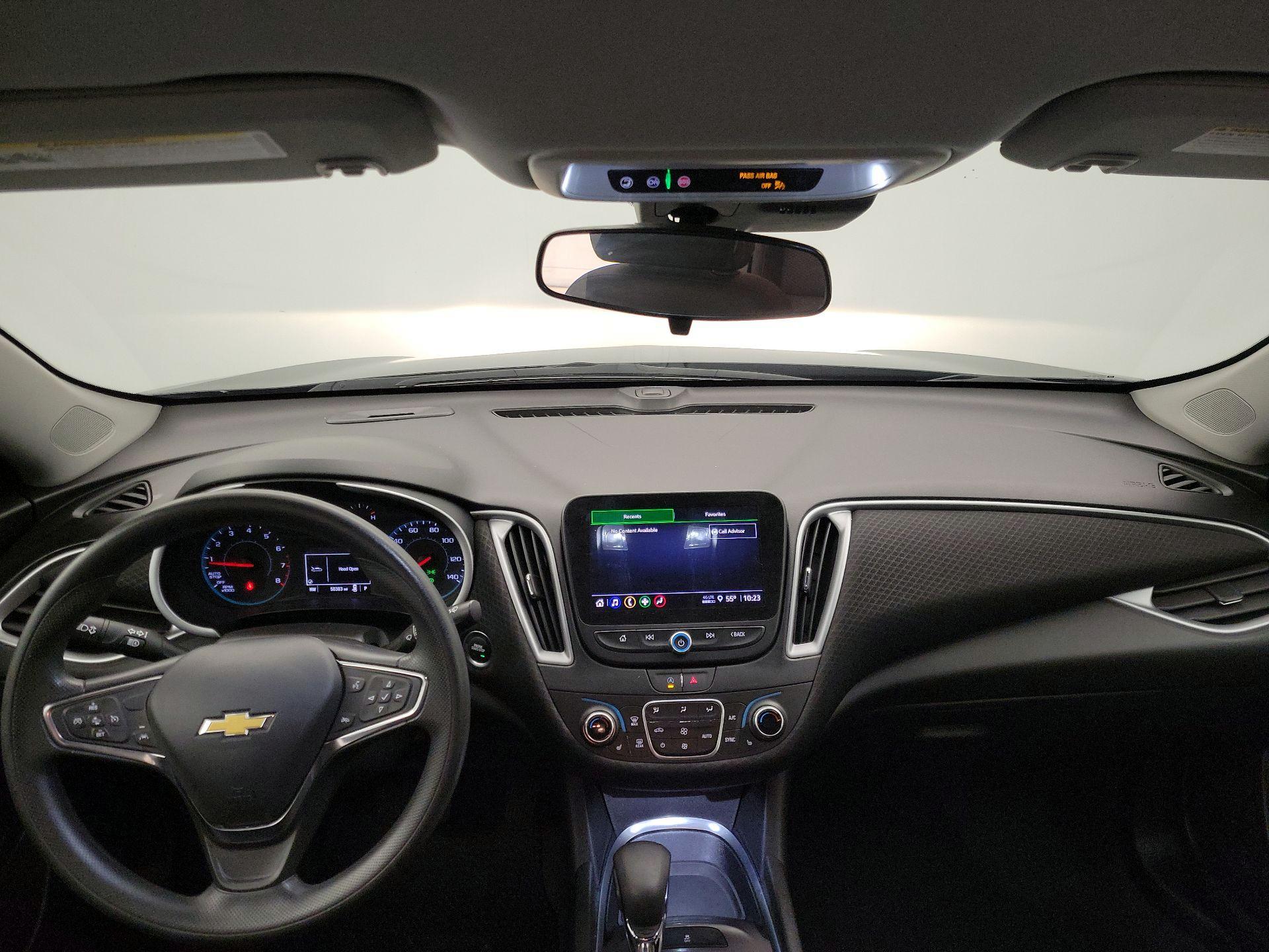 Thumbnail: 2023 Chevrolet Malibu - 9